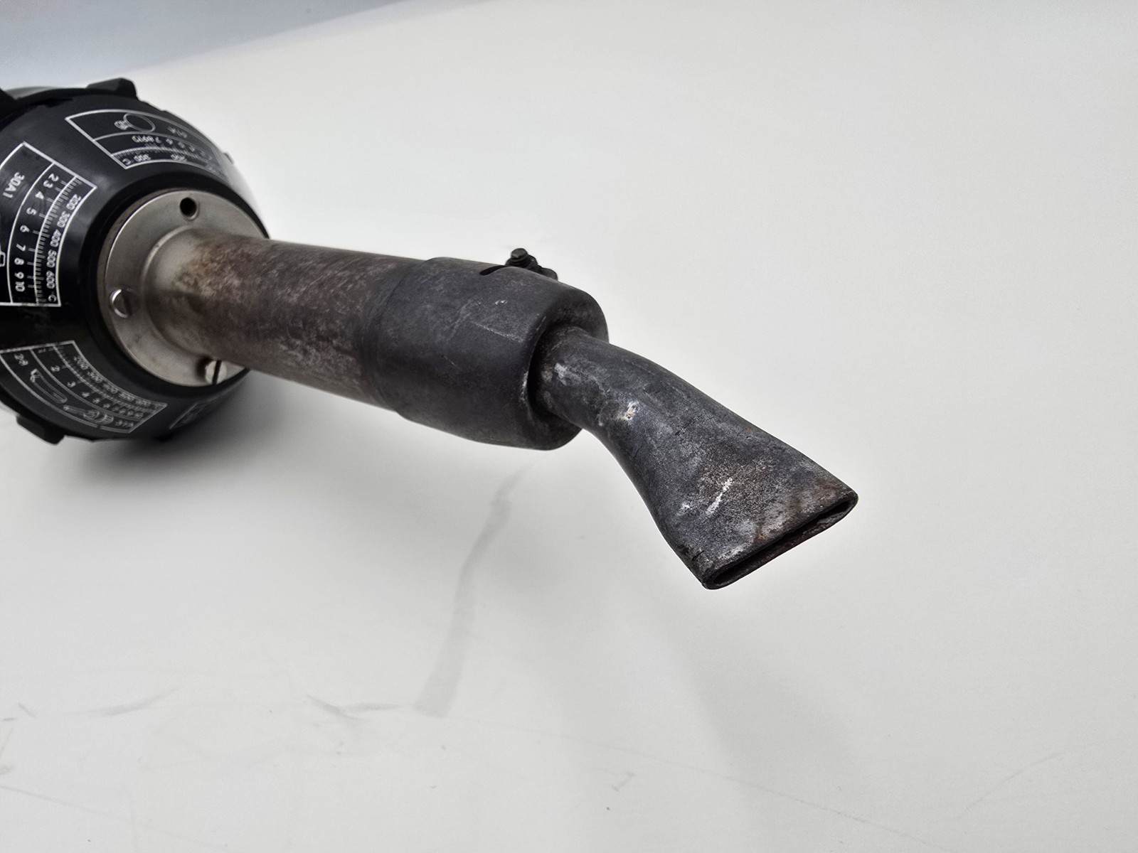 LEISTER Triac Electric Corded 1680W Hot Air Welding Tool Switzerland