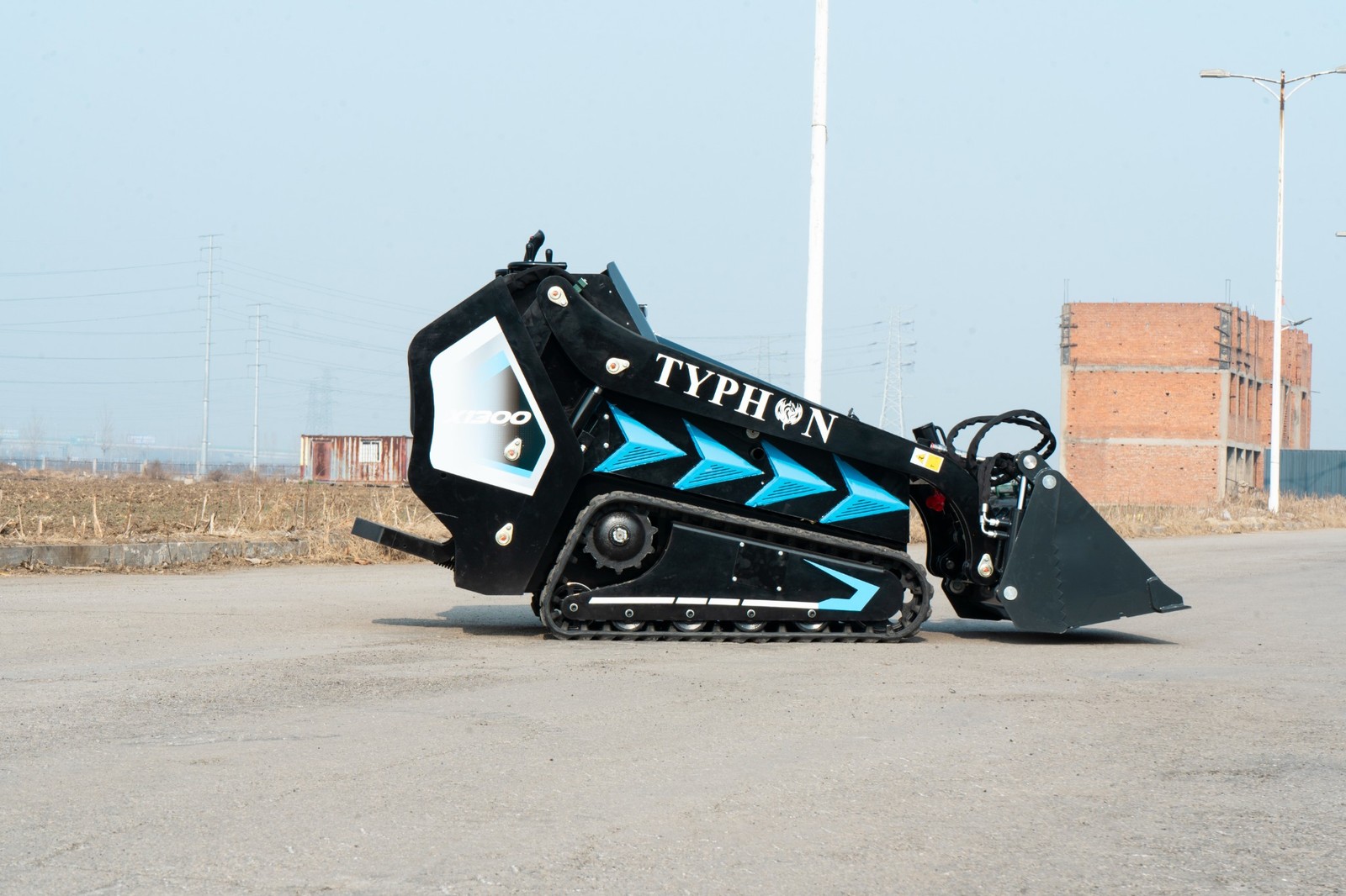 4-In-1 Combo Mini Skid Steer Bucket attachment for TYPHON STOMP X1300 &STOMP 509