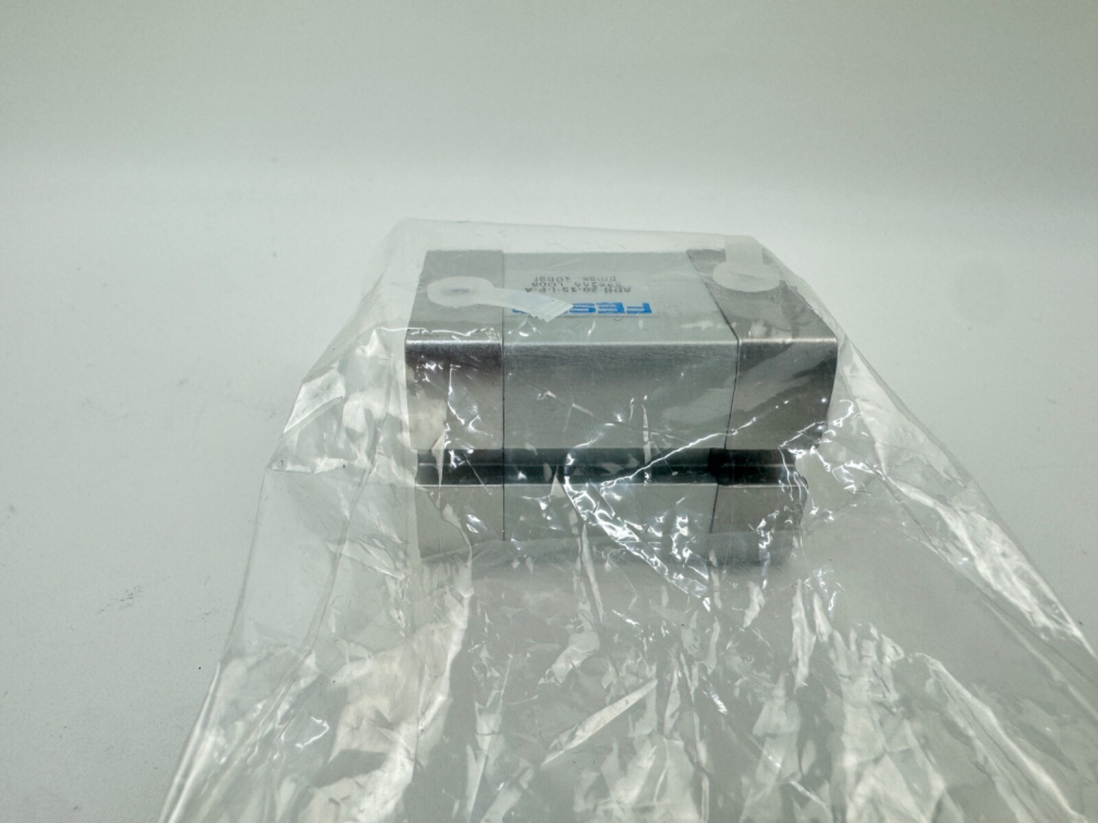 FESTO ADN-20-15-I-P-A Compact Pneumatic Cylinder 536244