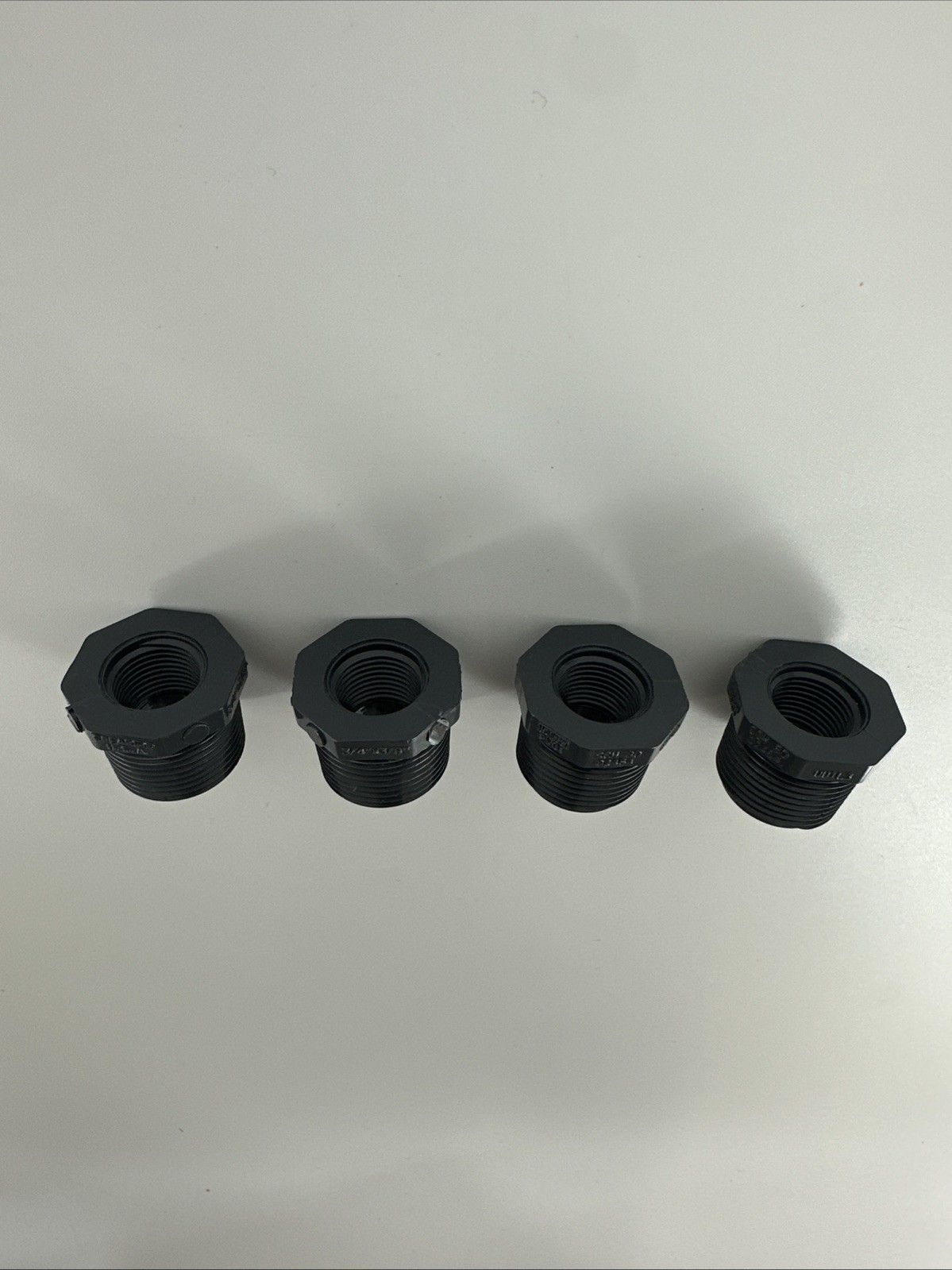 LOT OF 4 Spears D2464 Reducer Bushing 3/4″ x 3/8″ Schedule 80 MPT x FPT
