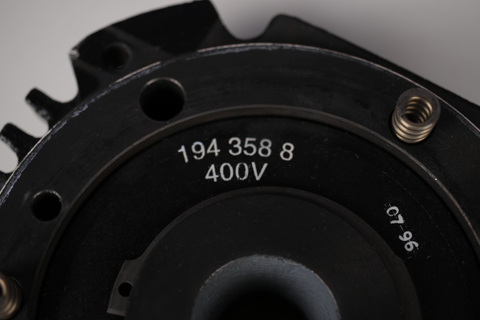 SEW-EURODRIVE 194 358 8 (400V) (BRAKE) – 6 months warranty
