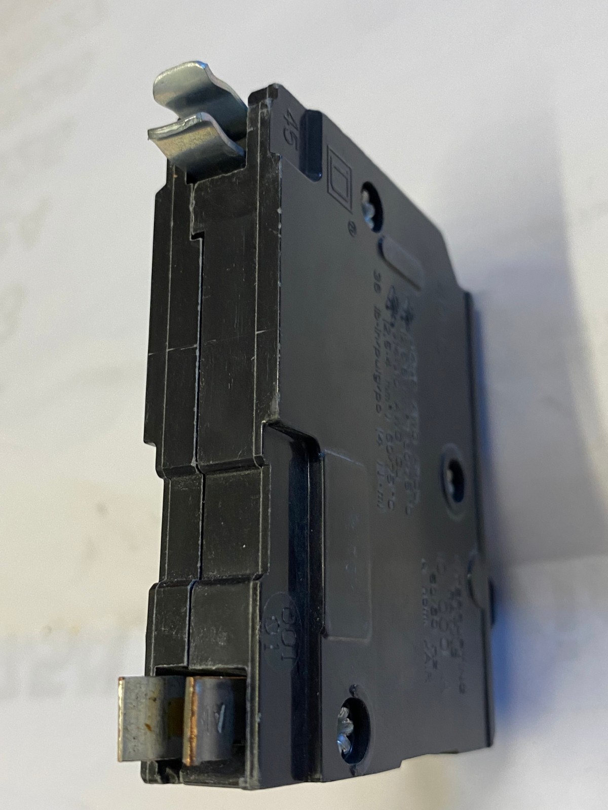 Square D QO115 15A 1-Pole Circuit Breaker Plug-In UL Listed 15 amp