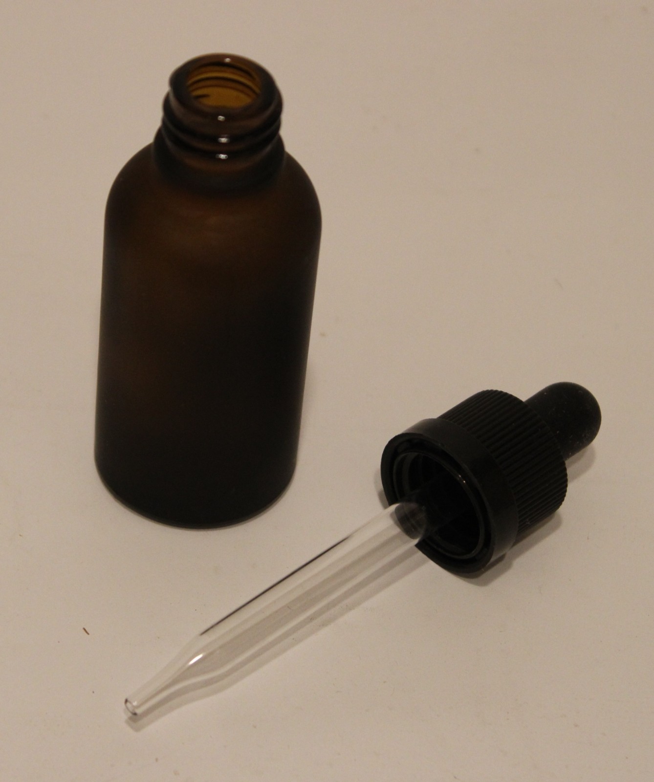 30 ml Tincture Bottles with Childproof Glass Dropper Cap, Lot of 100 bottle/caps