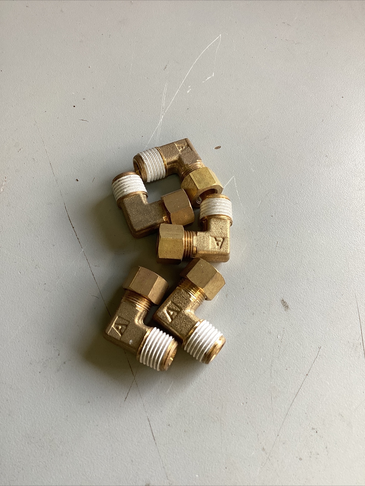 5 PC – Brass Compression Elbow Fitting 3/8”OD Tube x 1/8″ NPT Male Pipe