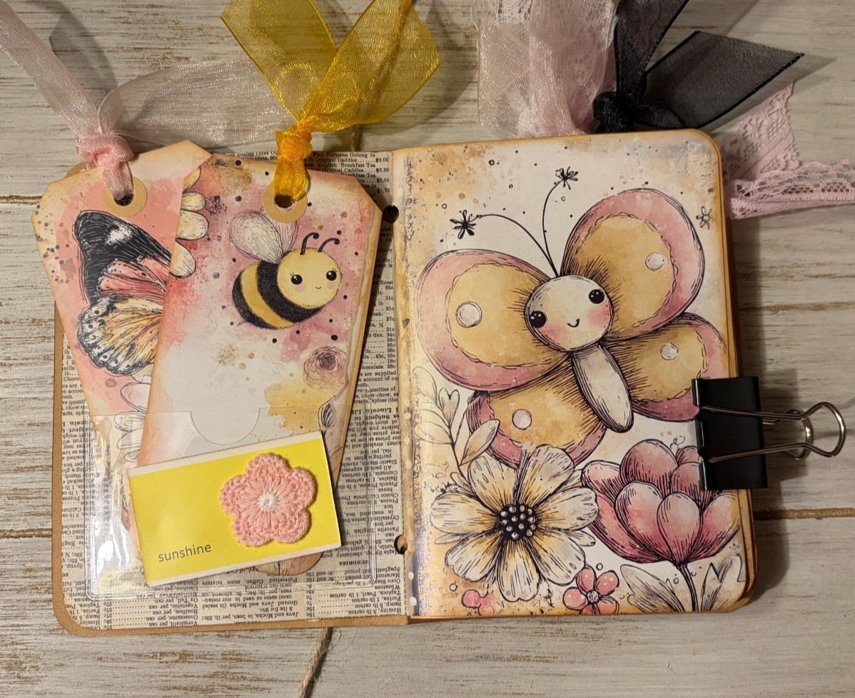 Junk Journal Handmade Booklet Book Vintage «Bees Butterflies» Pocket Ephemera a