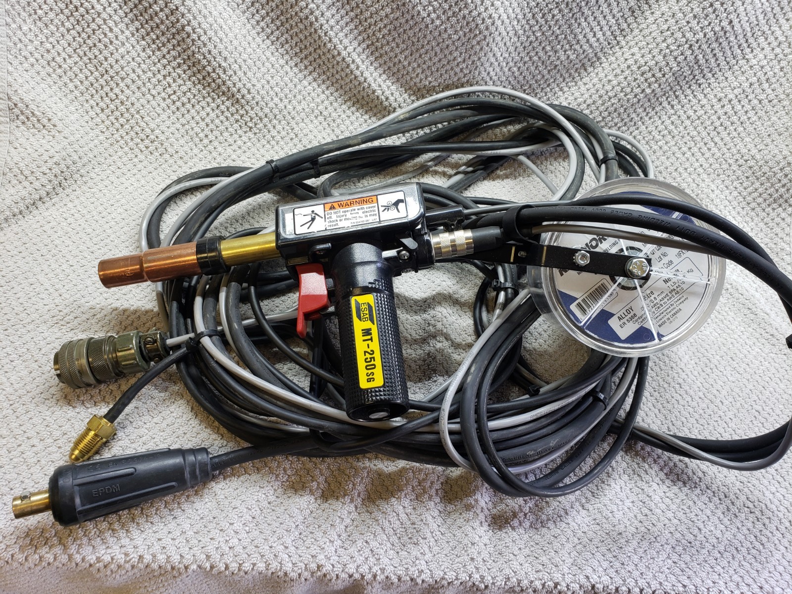 ESAB MT-250 SG MIGSpool Gun, 25 ft – 36779