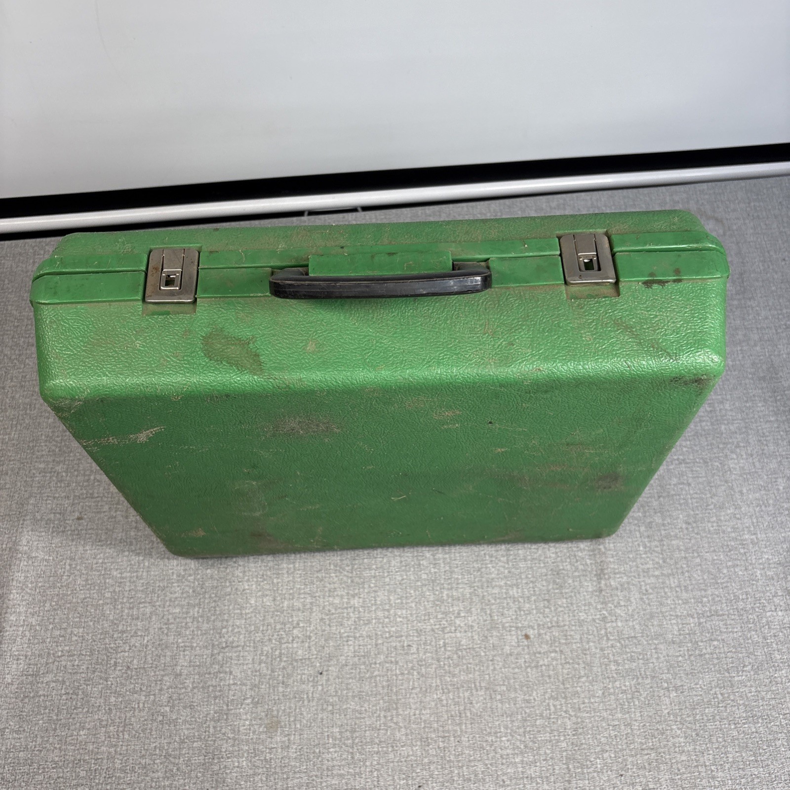 GREENLEE 7306SB 1/2″ – 2 -1/2”Slug Buster Knockout Punch and Hydraulic Driver