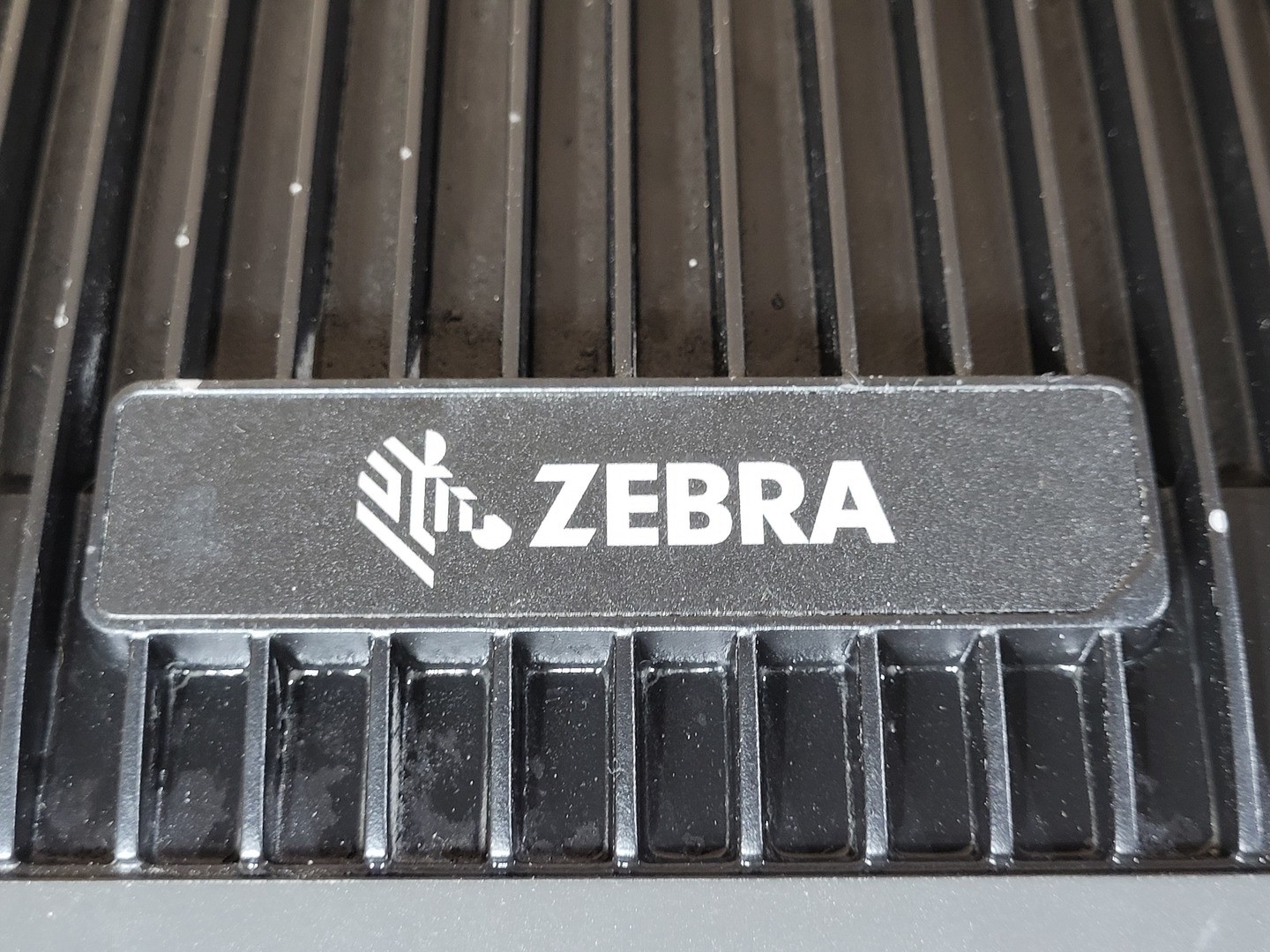 Zebra FX9600 Fixed UHF RFID Reader Industrial Asset Tracking Reader