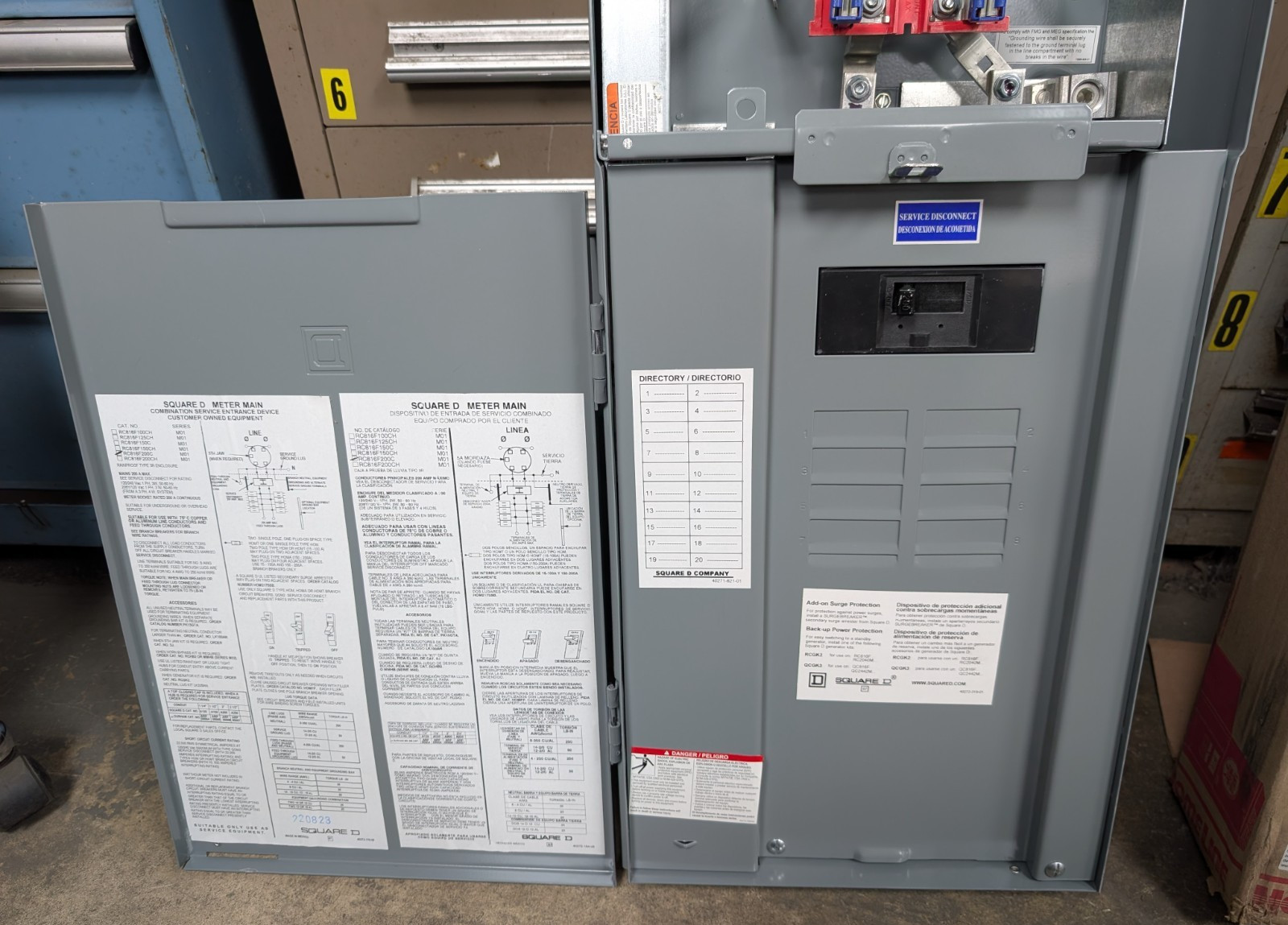 🤪 SQUARE D HOMELINE 200A METER BASE MAIN BREAKER PANEL 208Y/120V RC816F200C