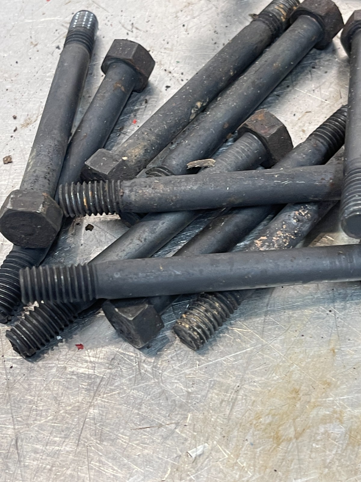 1955 Ford 640 Tractor Cylinder Head Bolts 600