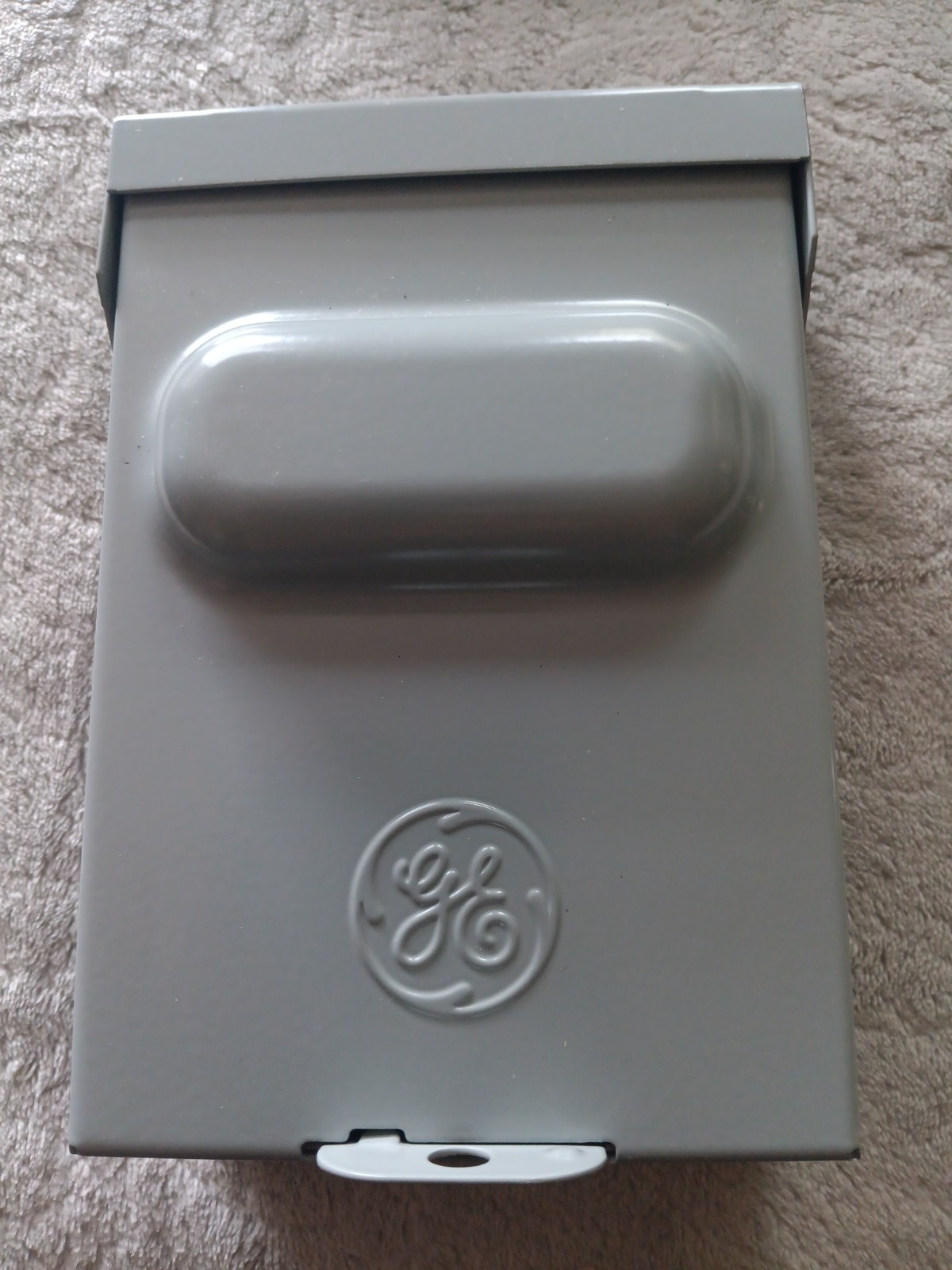 GE TF30RCP 240V 30A AC Disconnect Safety Switch – Gray