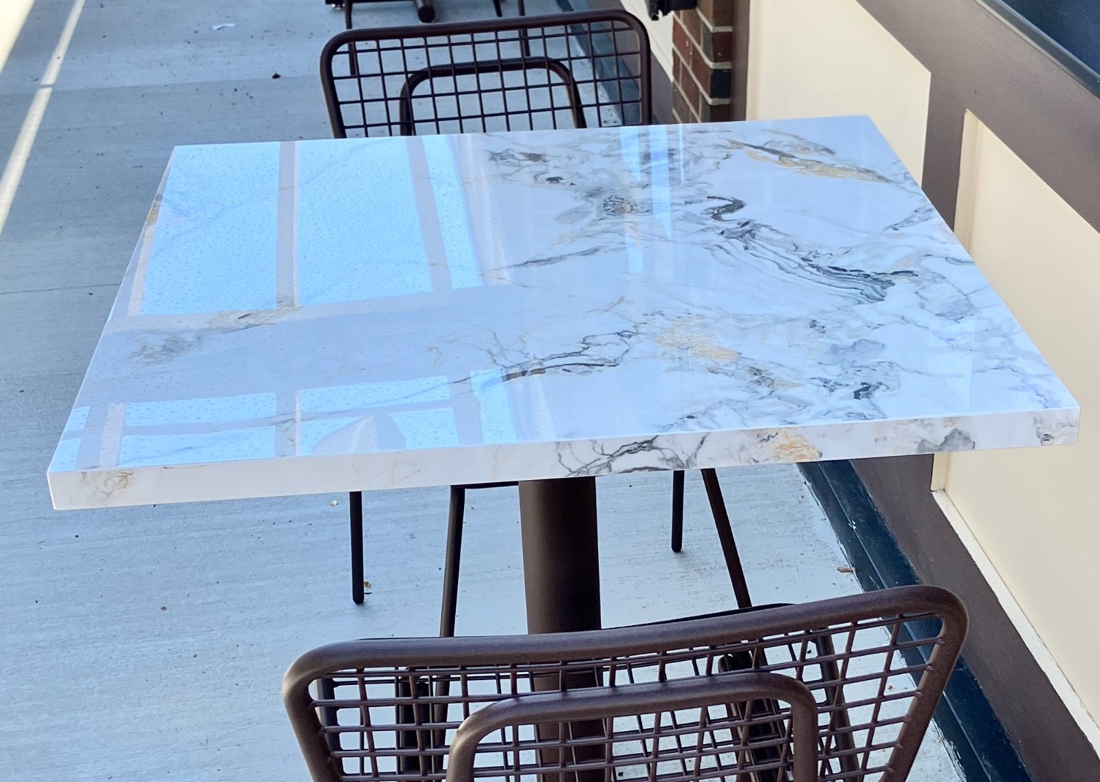 30″x30″ White Calacatta Sintered Stone Restaurant Table Top – Brand New In Box