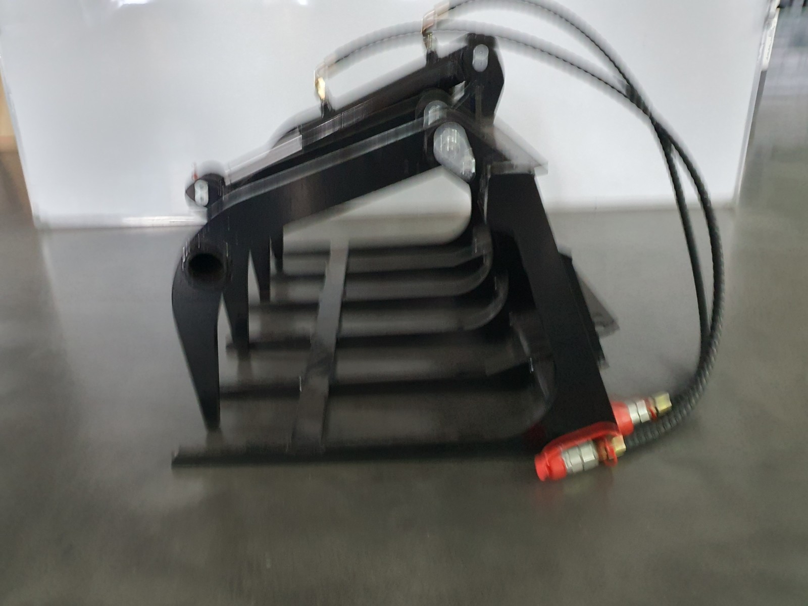 Agrotk 39in Grapple Attachment Hydrualic Wood Grabber Bucket For Mini Skid Steer