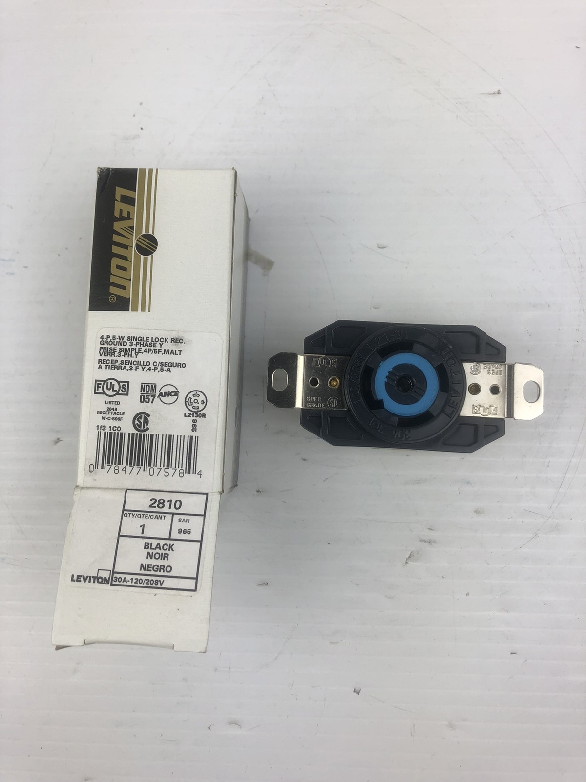 Leviton 2810 4-Pole 5W Single Lock Rec. 3 Phase Black 30A 120/208 V