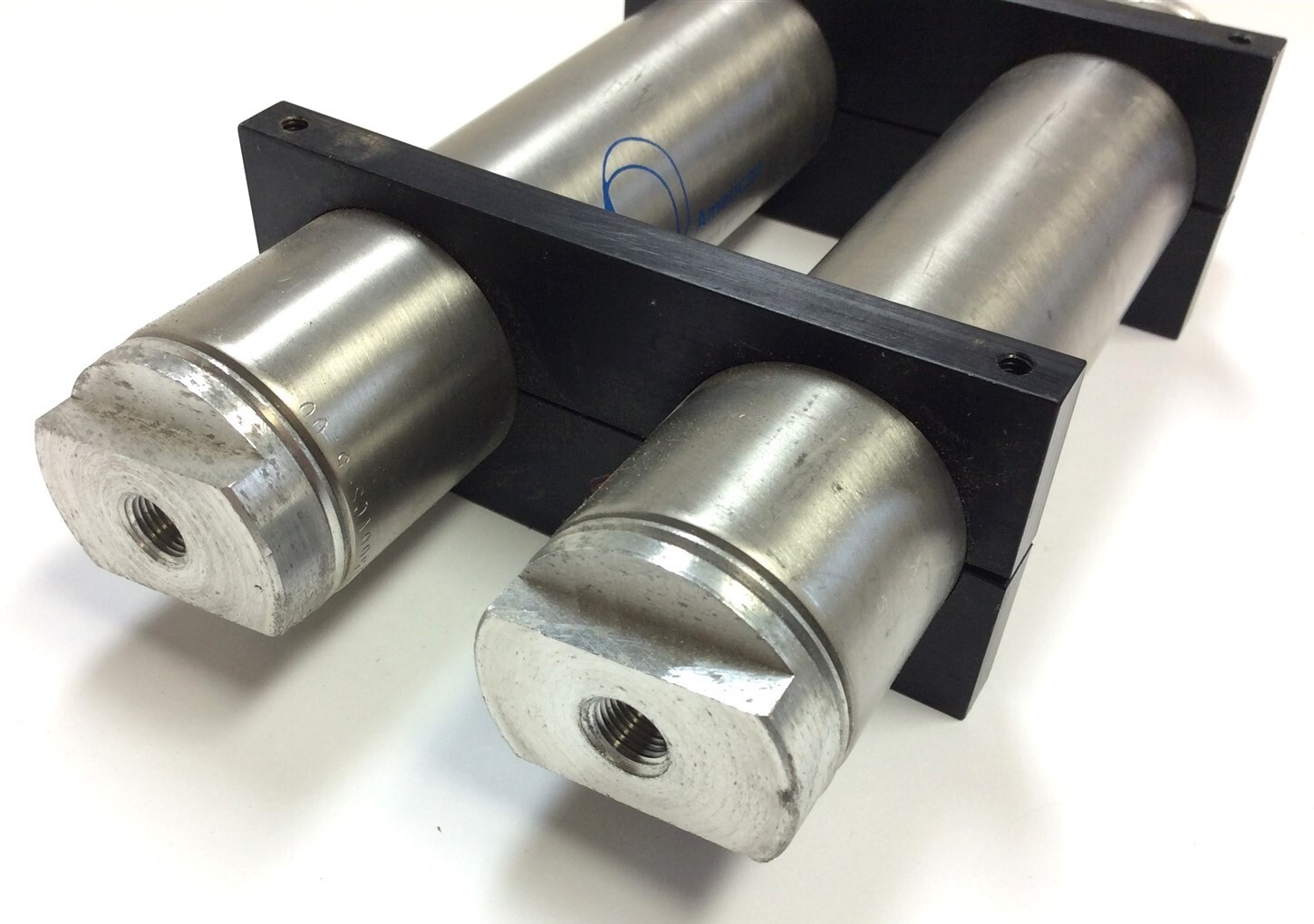 Lot of 2 American Cylinder 1500VCS-5.00 Volume Reservoir Chamber 1-1/2″Bore x 5″