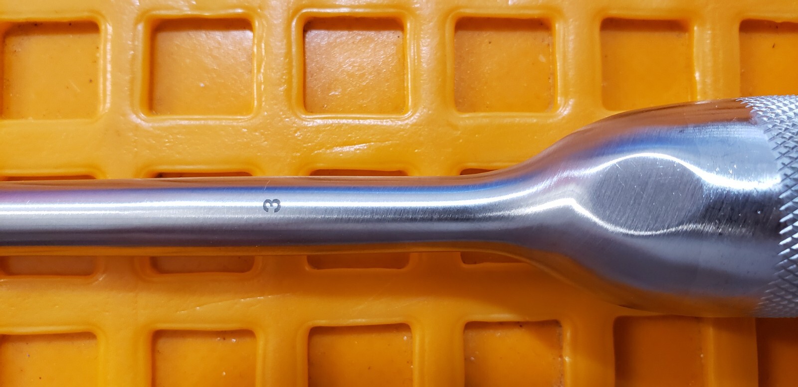 V.Mueller VM81-9123 Surgical Orthopedic Wallie-Heinig Curette 15″ Size #3