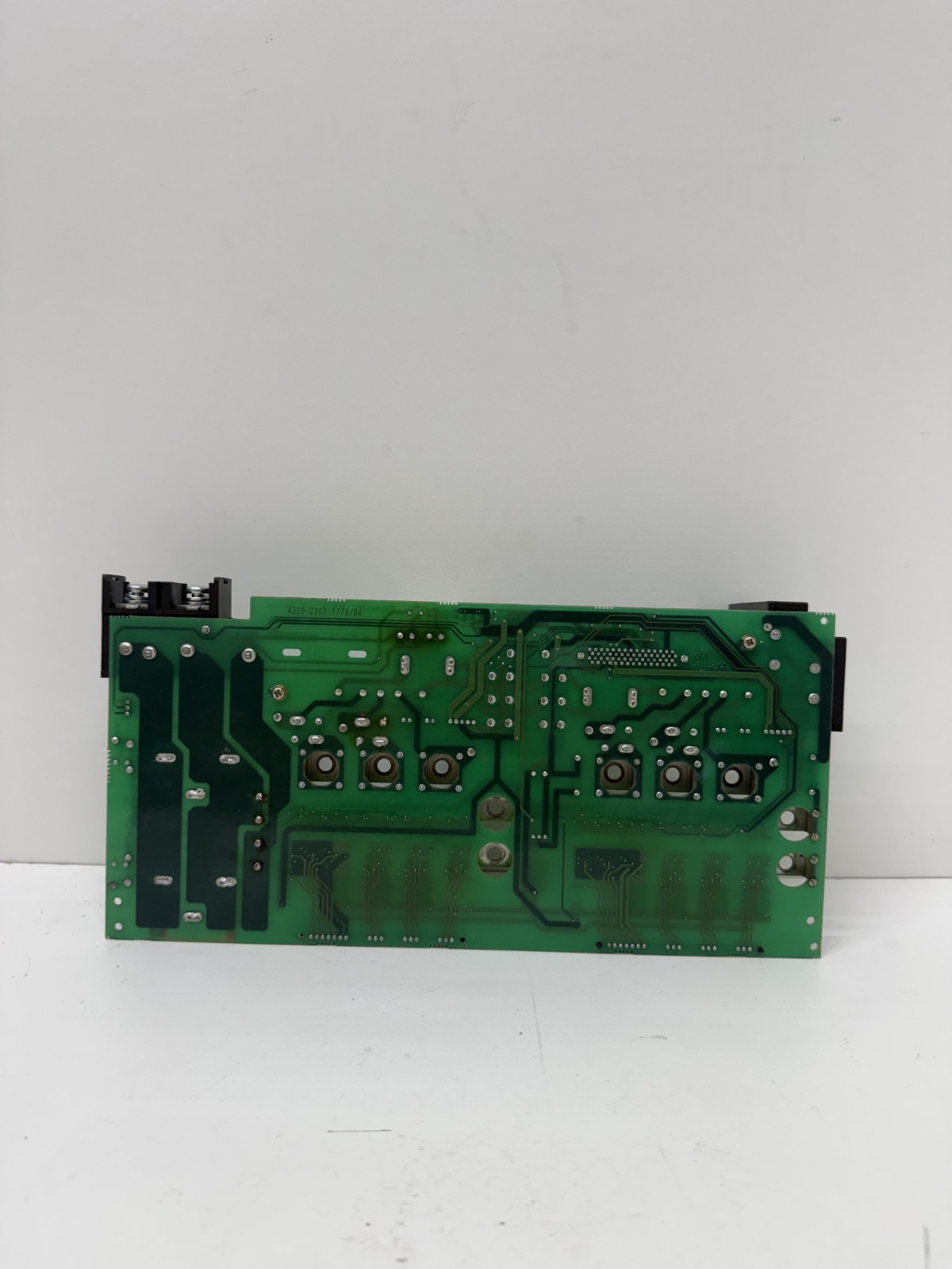Fanuc A16B-2202-077 / A06B-6079-H106 Servo Drive