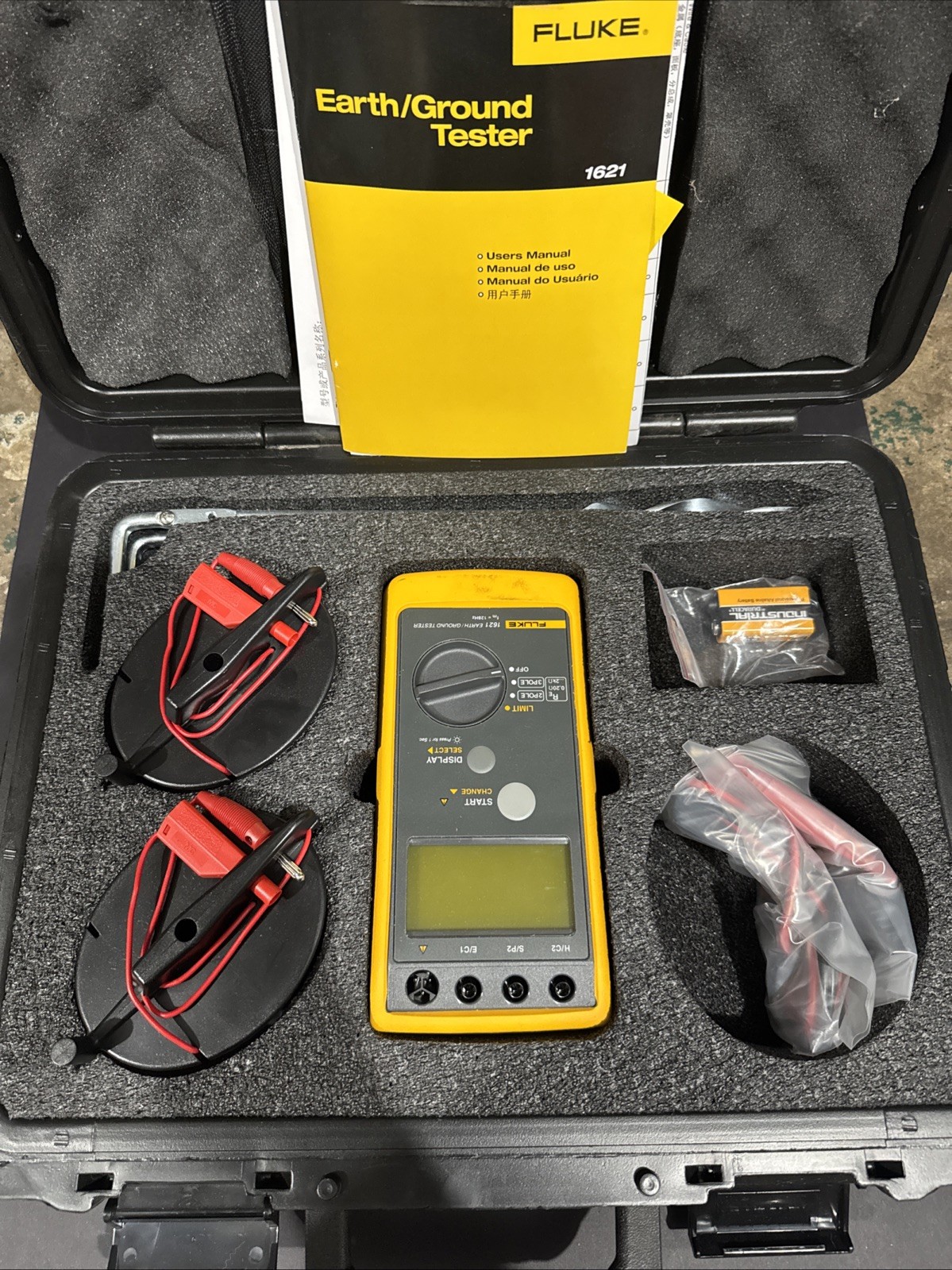 Fluke 1621 GEO Earth Ground Resistance Tester Meter Deluxe Kit!