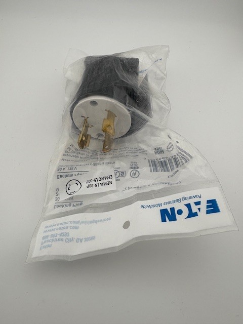 Eaton Locking Plug 30 A 125 V L530P 2-Pole 3-Wire Grounding Male Cord End L5-30