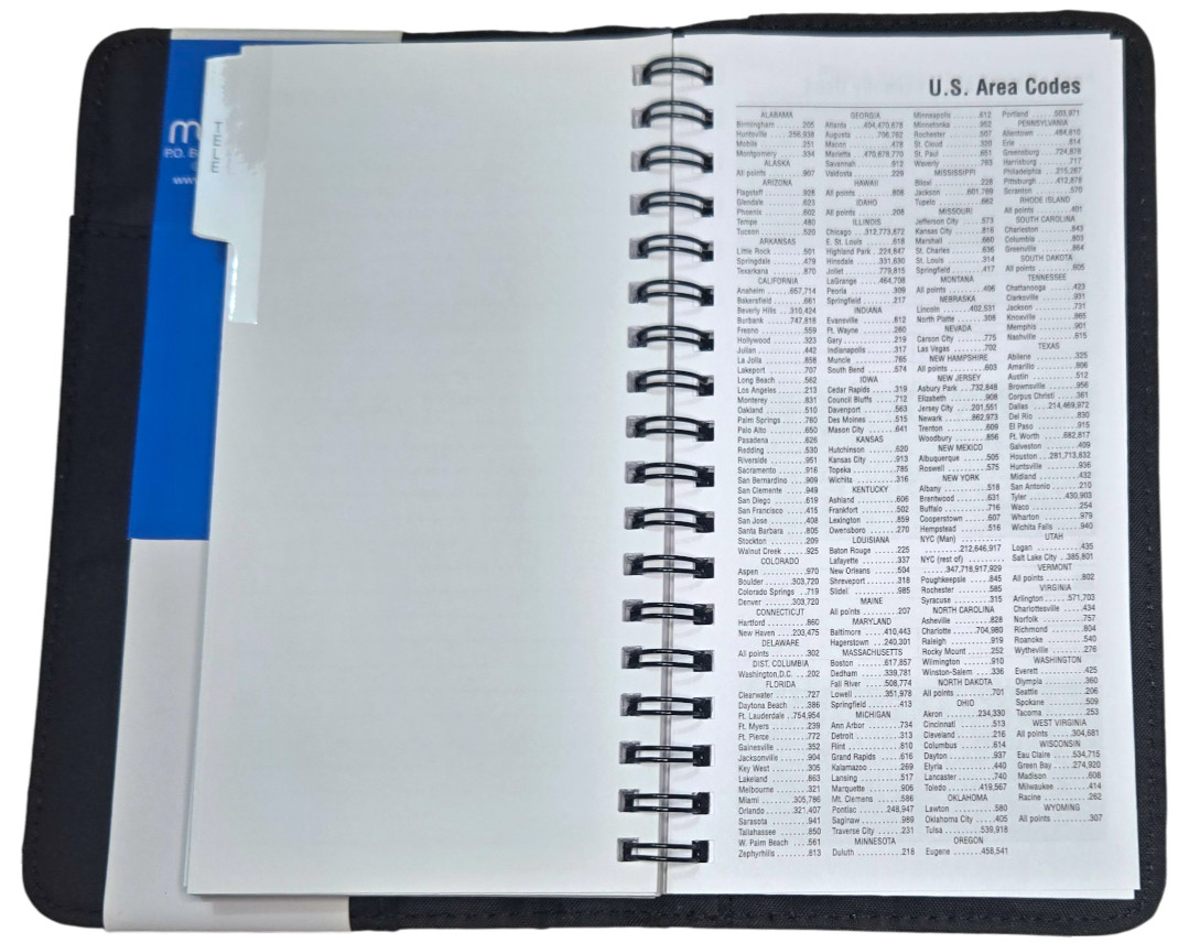 Mead Undated Weekly Planner, 3-3/4″ X 6-7/8″