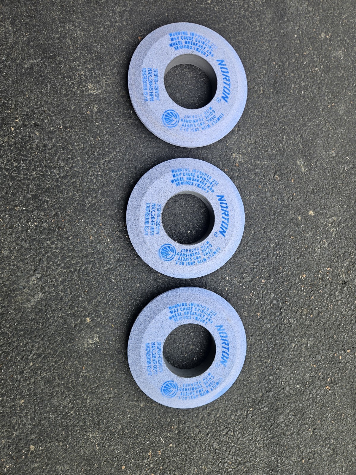 Norton Abrasives 3TGP60-G20VSPF Grinding Wheels Set of 3 290x45x127 Bevel Edge