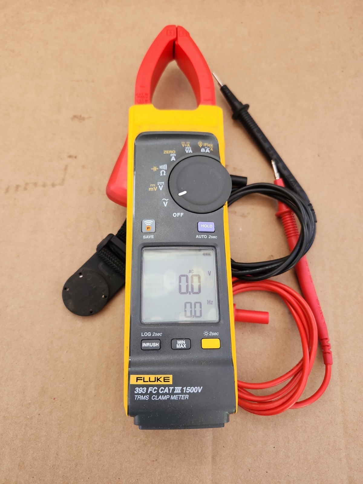 Fluke 393 FC Cat III 1500V TRMS Clamp Meter 1500V