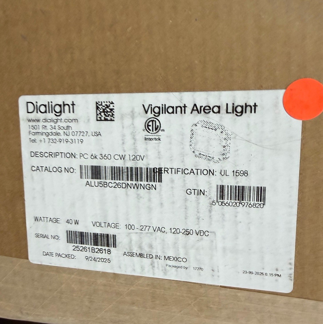DIALIGHT Vigilant LED AREA LIGHT ALU5BC26DNWNGN 40w 100-277vac LAMP ALU5
