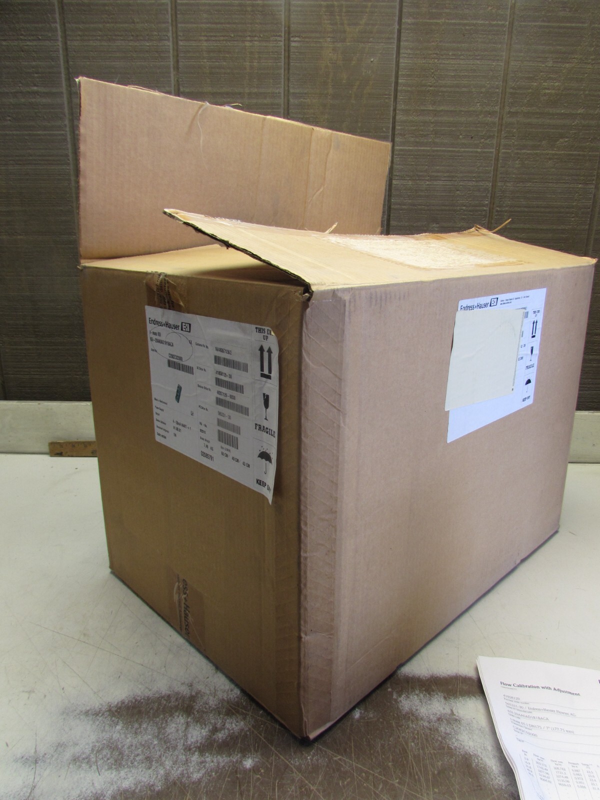 ENDRESS + HAUSER 65I-20AA0AD1R1BACA , PROLINE t-MASS 65I, HART FLOWMETER,7″ NEW!