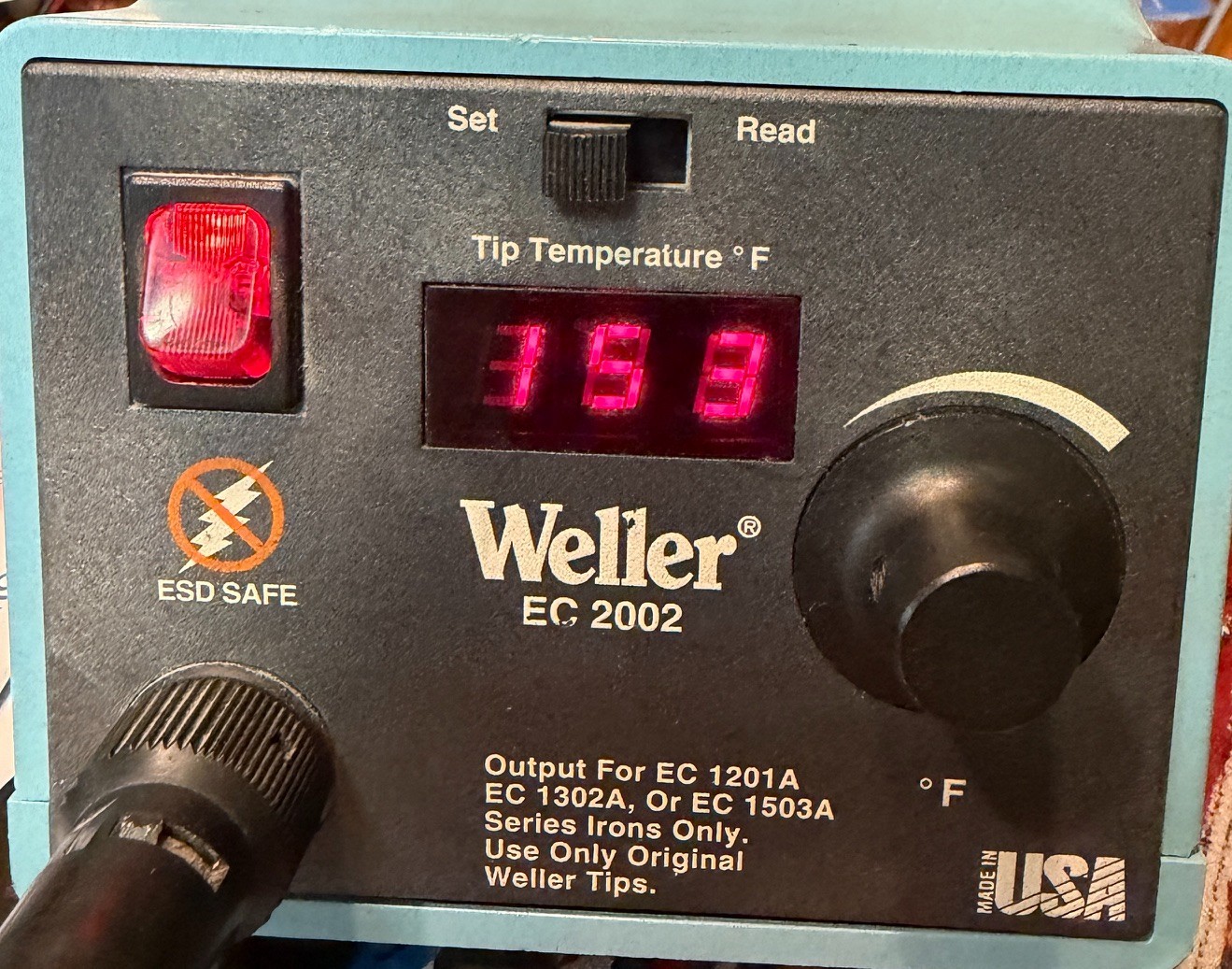 Weller EC2002 Soldering Station with EC1302A Soldering Iron AS-IS read descrip