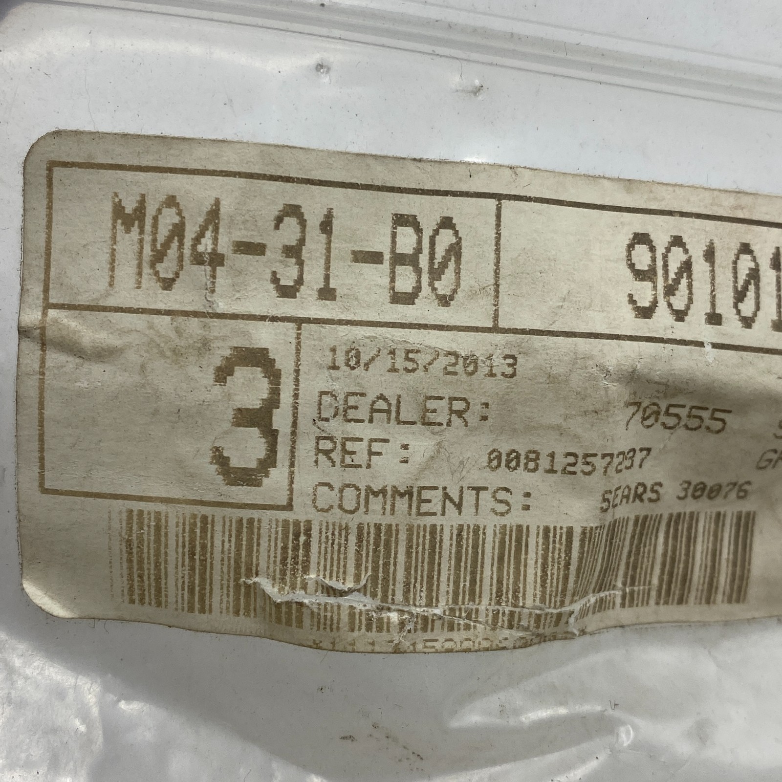 PACK OF 3 TOYOTA 90101-18377-71 BOLT, M04-31-B0, 901011837771 BOLT