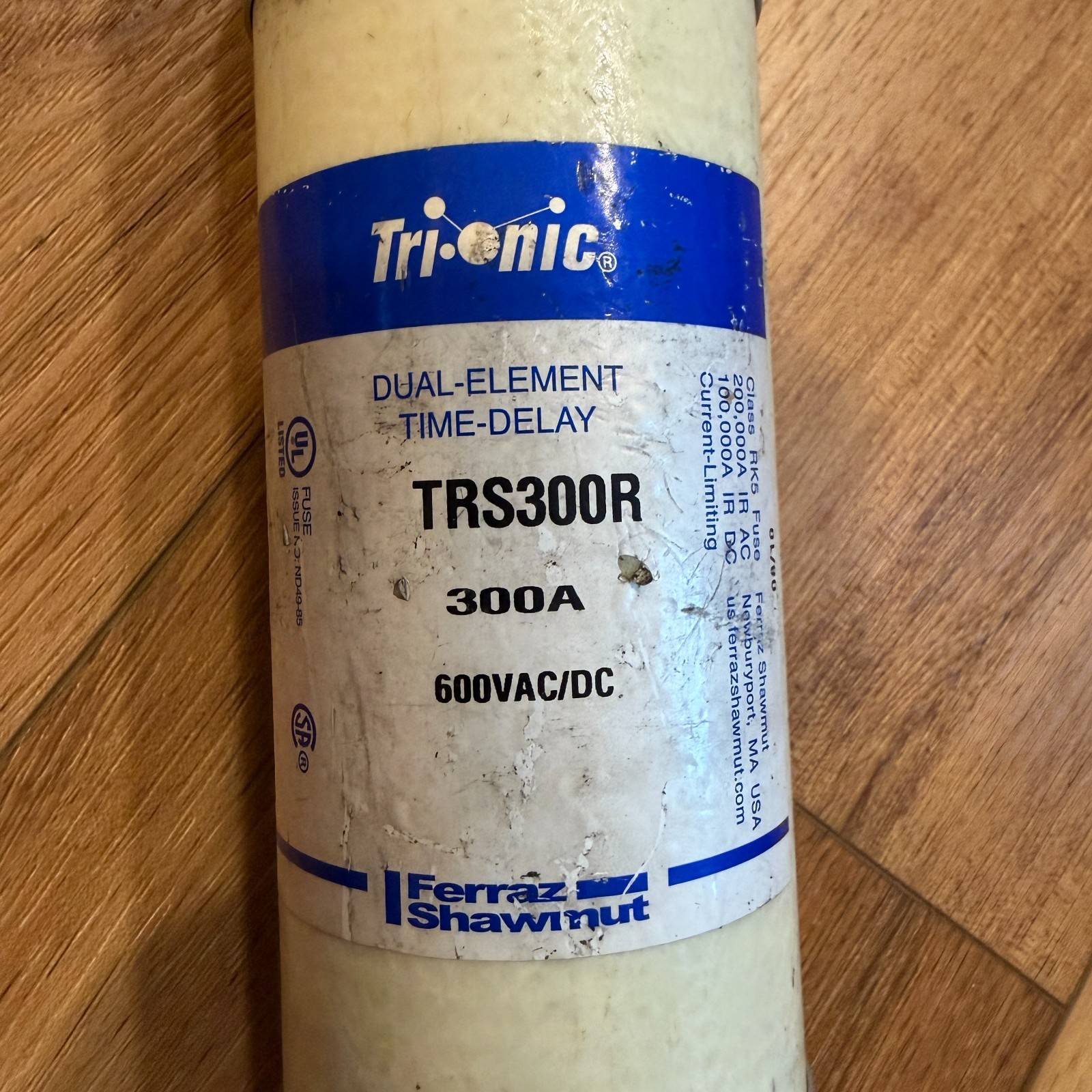 Ferraz Shawmut TRS300R Tri-onic 300A 600V AC/DC Smart Spot Dual Time Delay Fuse
