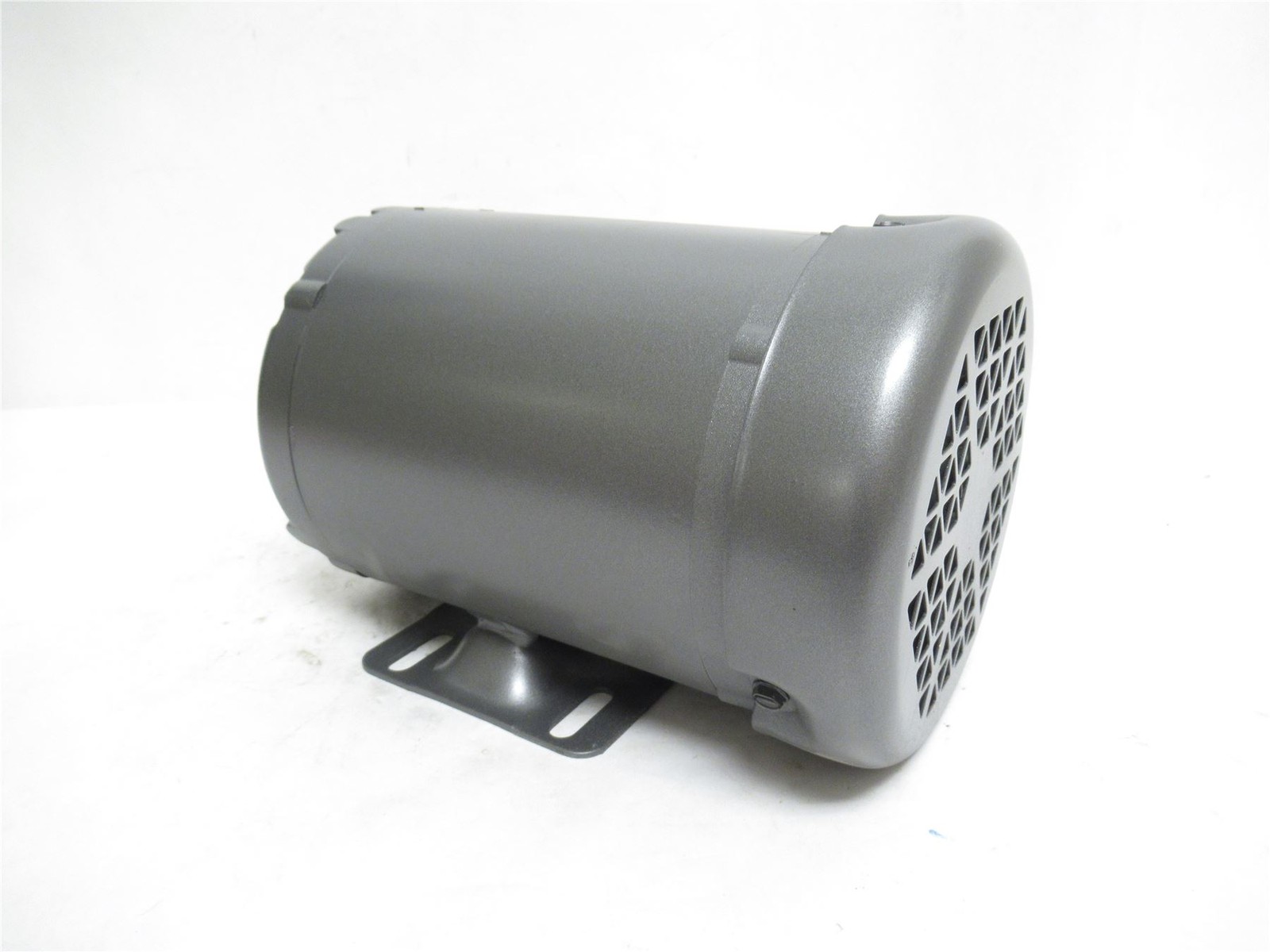 242133 New In Box; Baldor M3455 AC Motor; 1/4HP; 230/460V; 1140RPM; 3PH; 60HZ
