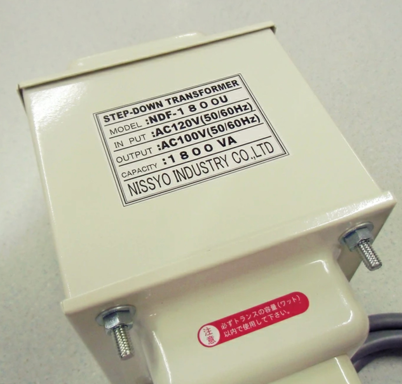 NISSYO NDF-1800U Voltage Down Transformer 110V 120V 130V to 100V 1800W Japan