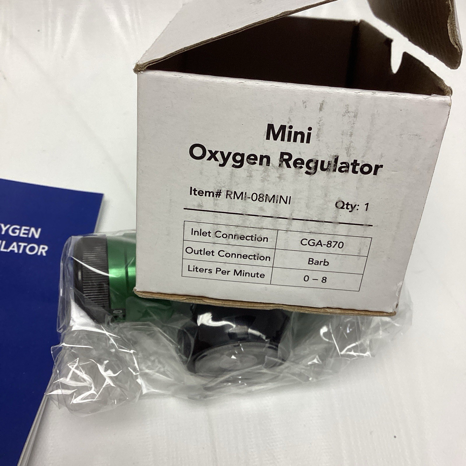 Roscoe Medical RMI-08MINI Oxygen Tank Regulator 0-8 LPM CGA-870 New in Box