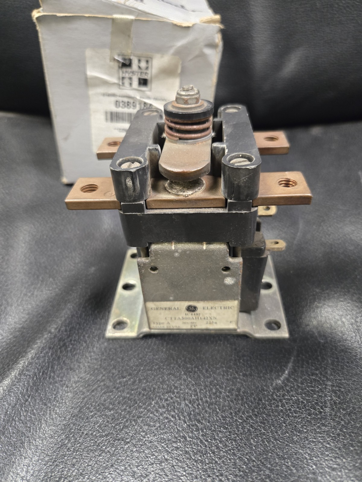 389184 GOOD USED GE CONTACTOR 300A 36/48V FOR HYSTER FORKLIFT SHIPS FREE!