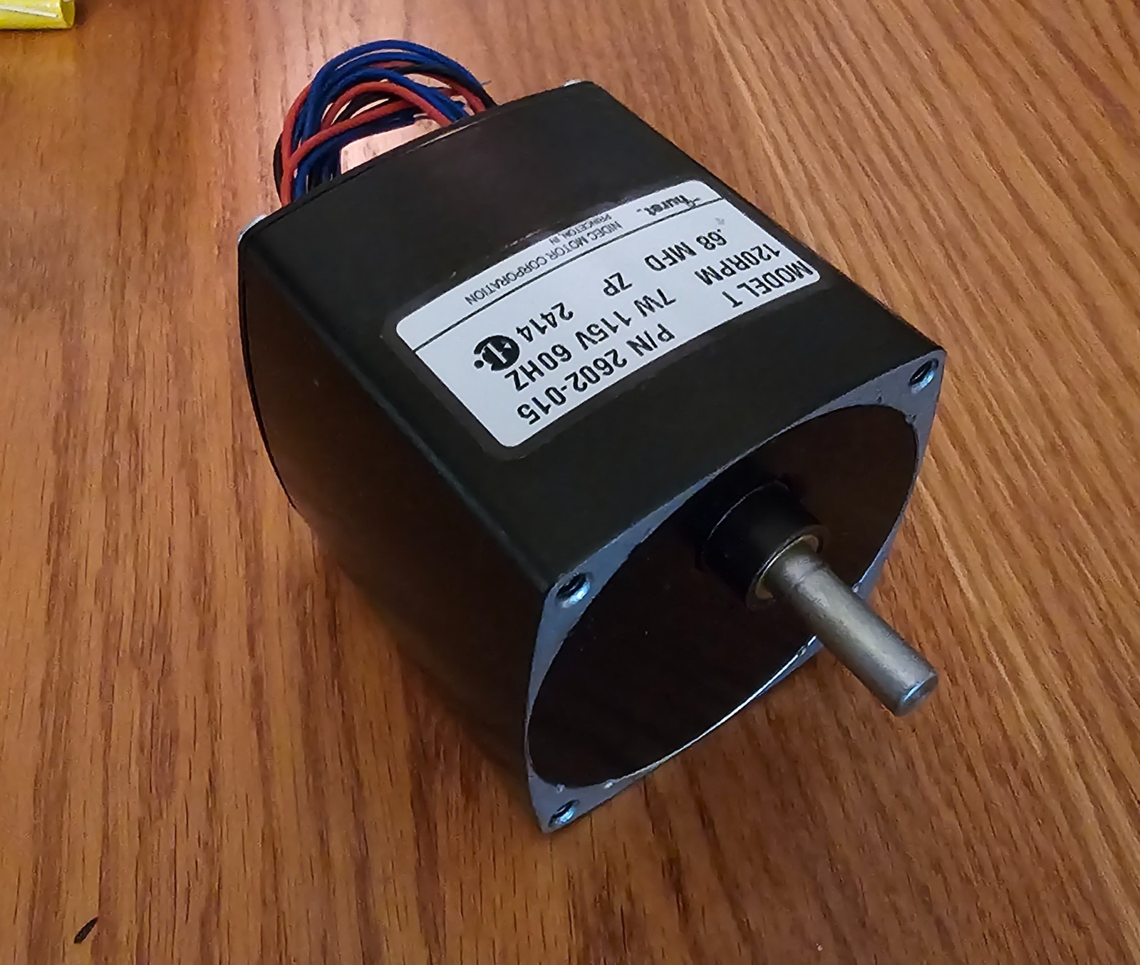 Hurst Model T 2602-015 Synchronous Instrument Motor 120 RPM – 115 Volt – 7 Watt