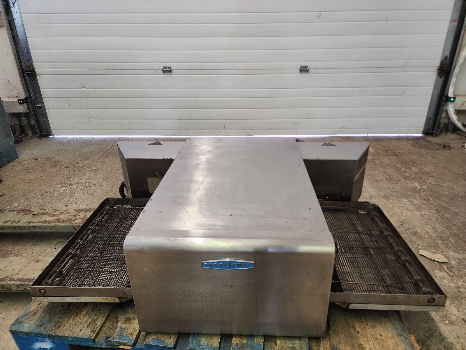 TurboChef HHC2020 48″ Electric Countertop Conveyor Oven, 3 Phase