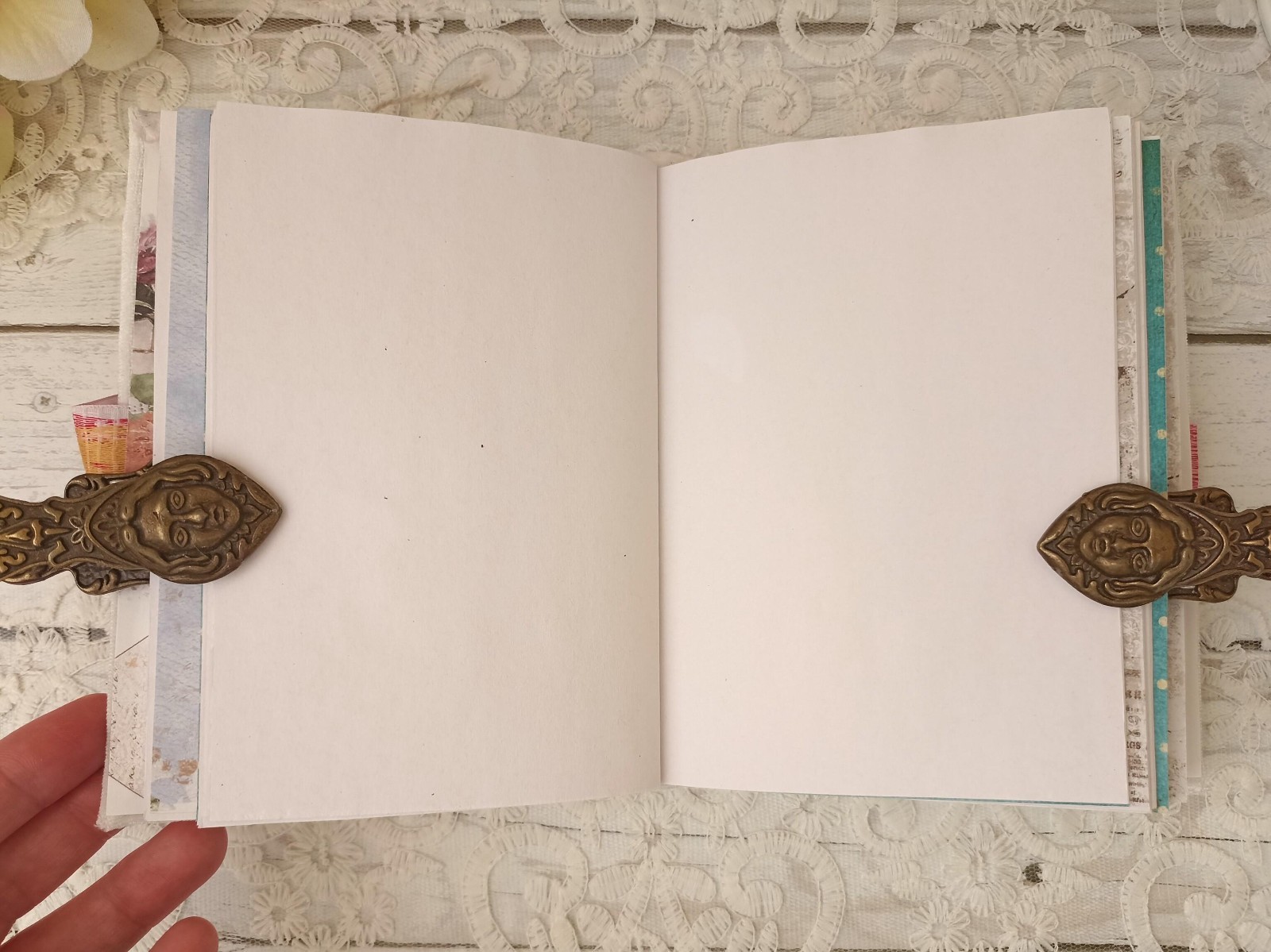 Junk journal handmade Alice in Wonderland Adventure notebook 6×5 in 200 pgs