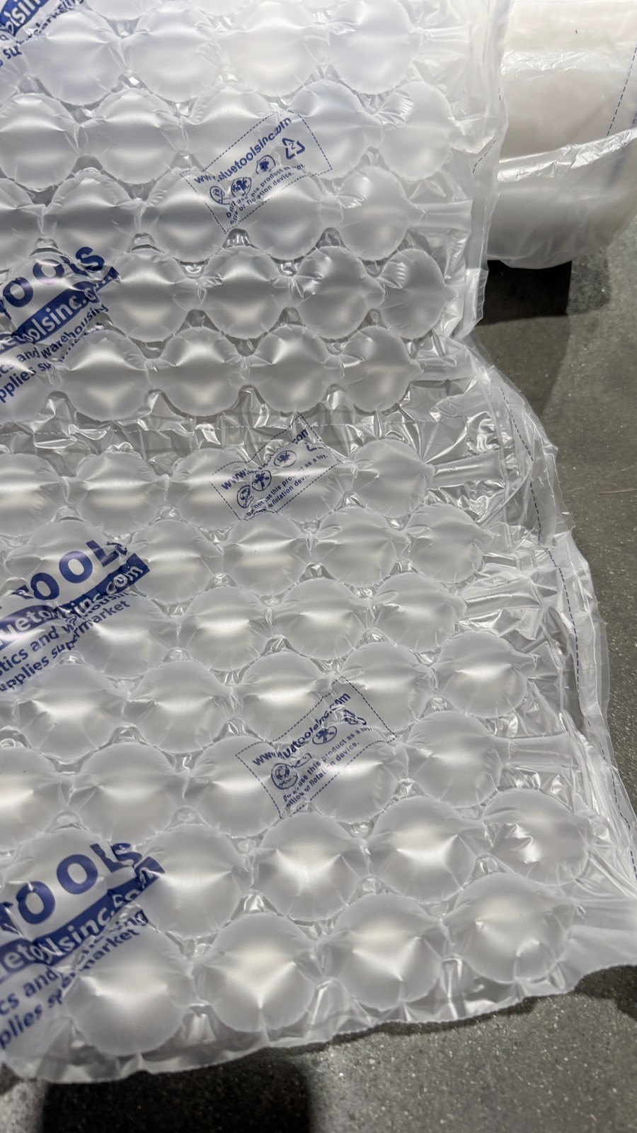 984ft x 16″ Air Cushion Machine Film Small Bubble Pillow Packaging Padding Roll