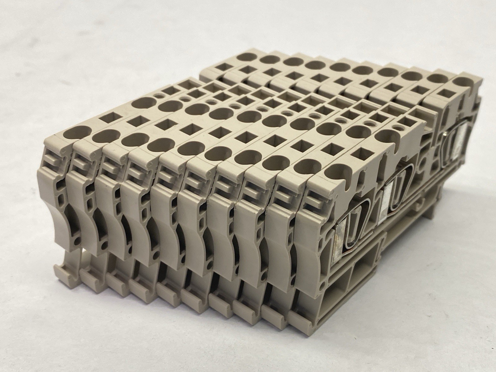 Weidmuller 7904180000 Terminal Block Dark Beige 32A 800V ZDU 4/3AN LOT OF 10