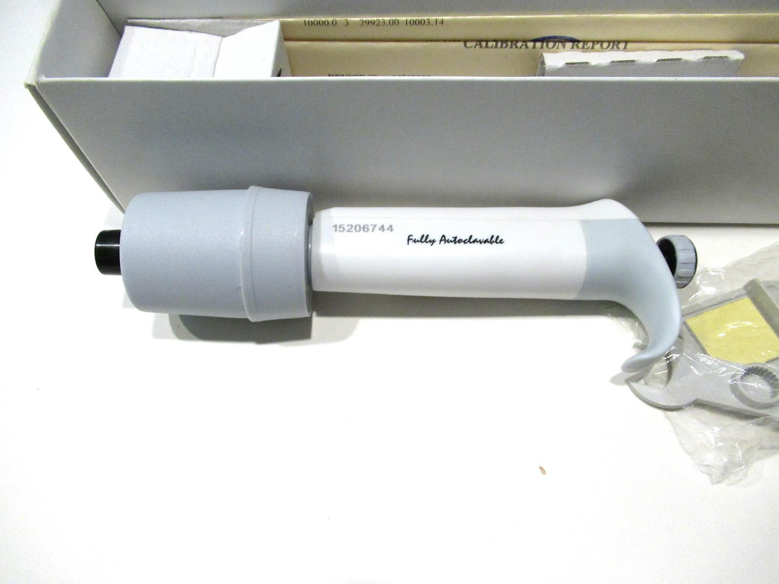 Cole-Parmer Micropipette Fully Autoclavable Variable Volume 1-10ml 21600-74