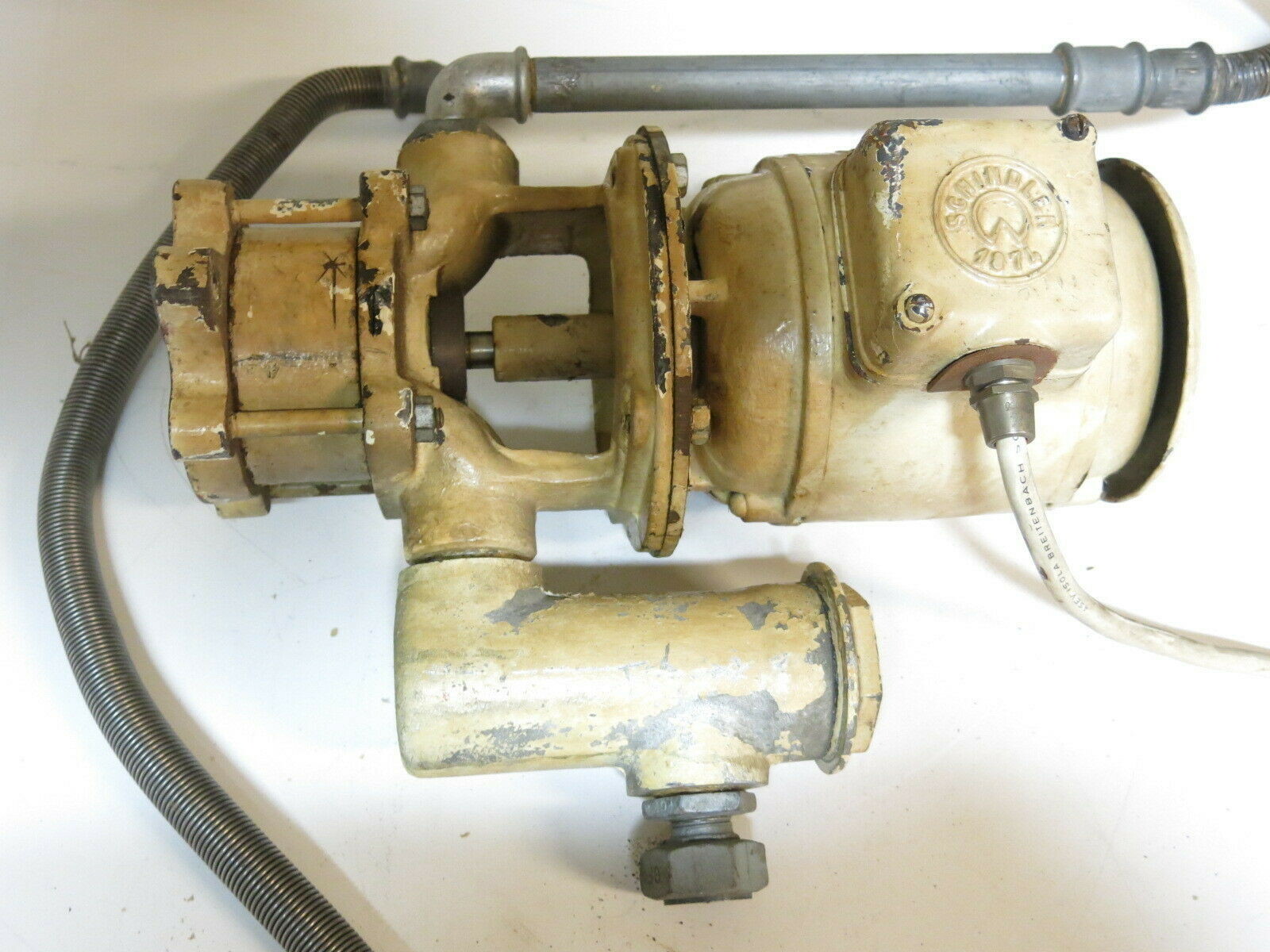 USED SCHINDLER 16″ TALL MOTOR / PUMP 146787 TYPE KDWFN, 220/380 V, 1.55/0.9 A