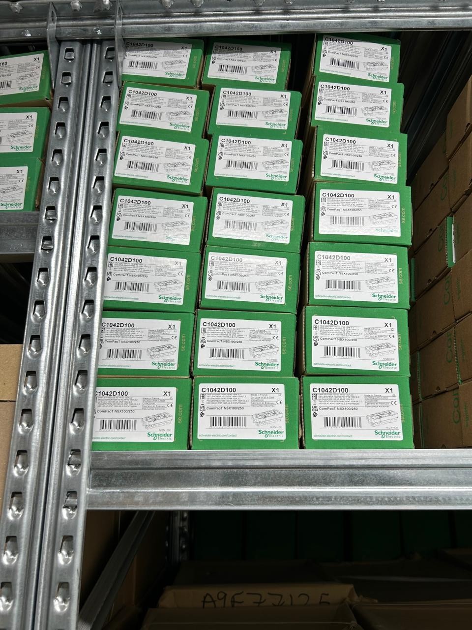 Schneider C1042D100 TRIP UNIT AC 4P4D 100A 2.2, Made in France