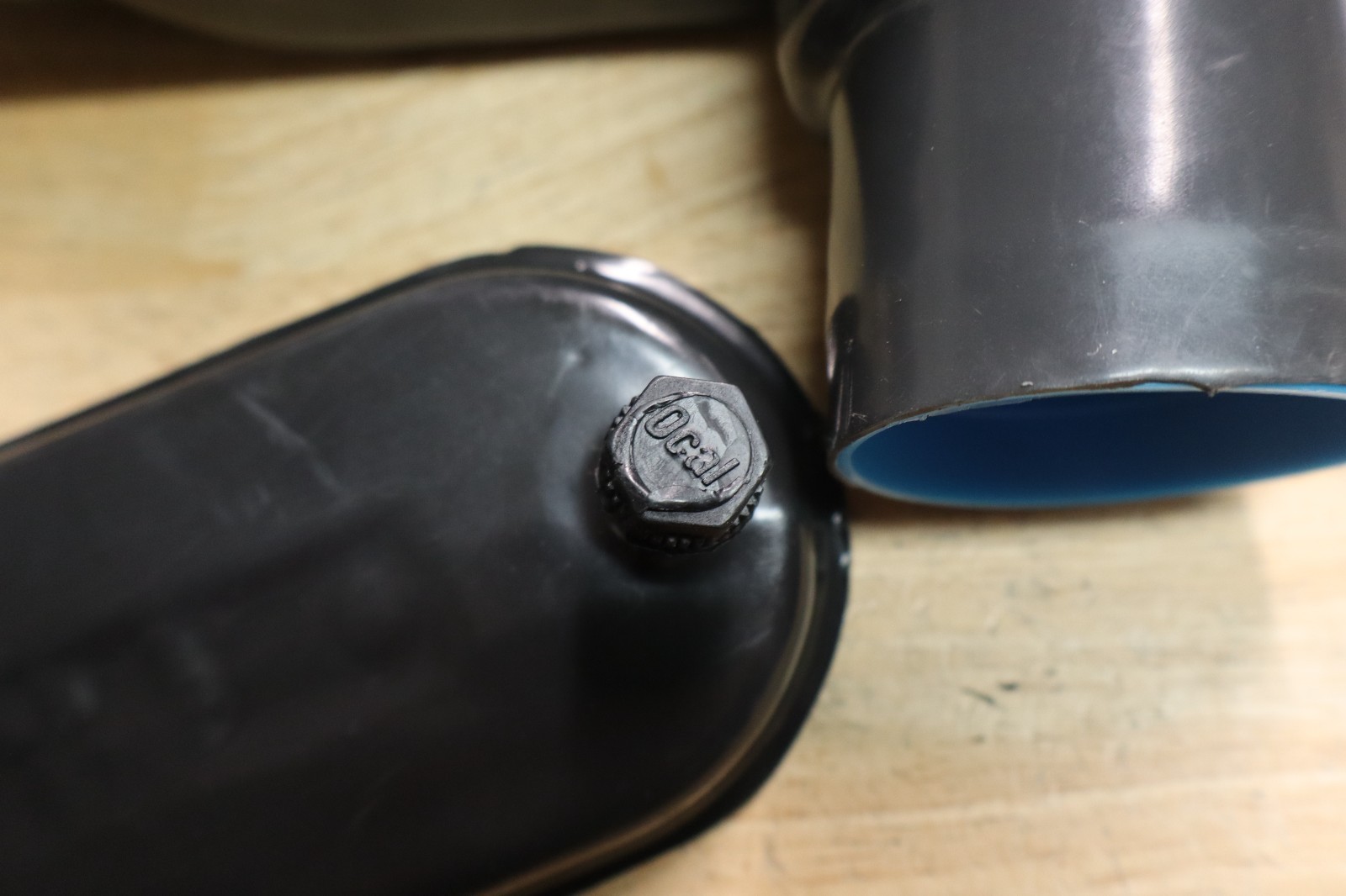 OCAL LB67-G 2″ OUTLET PVC COATED LB-STYLE CONDUIT BODY FORM-7 WITH COVER