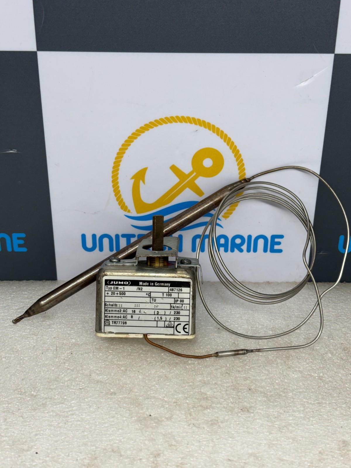 JUMO EM-1 Thermostat IP00 AC 8(1.5)A 230V