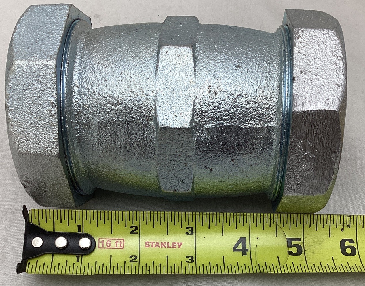 Smith-Blair 2” Galvanized Slip Joint Pipe Compression Coupling 525-00023800-003