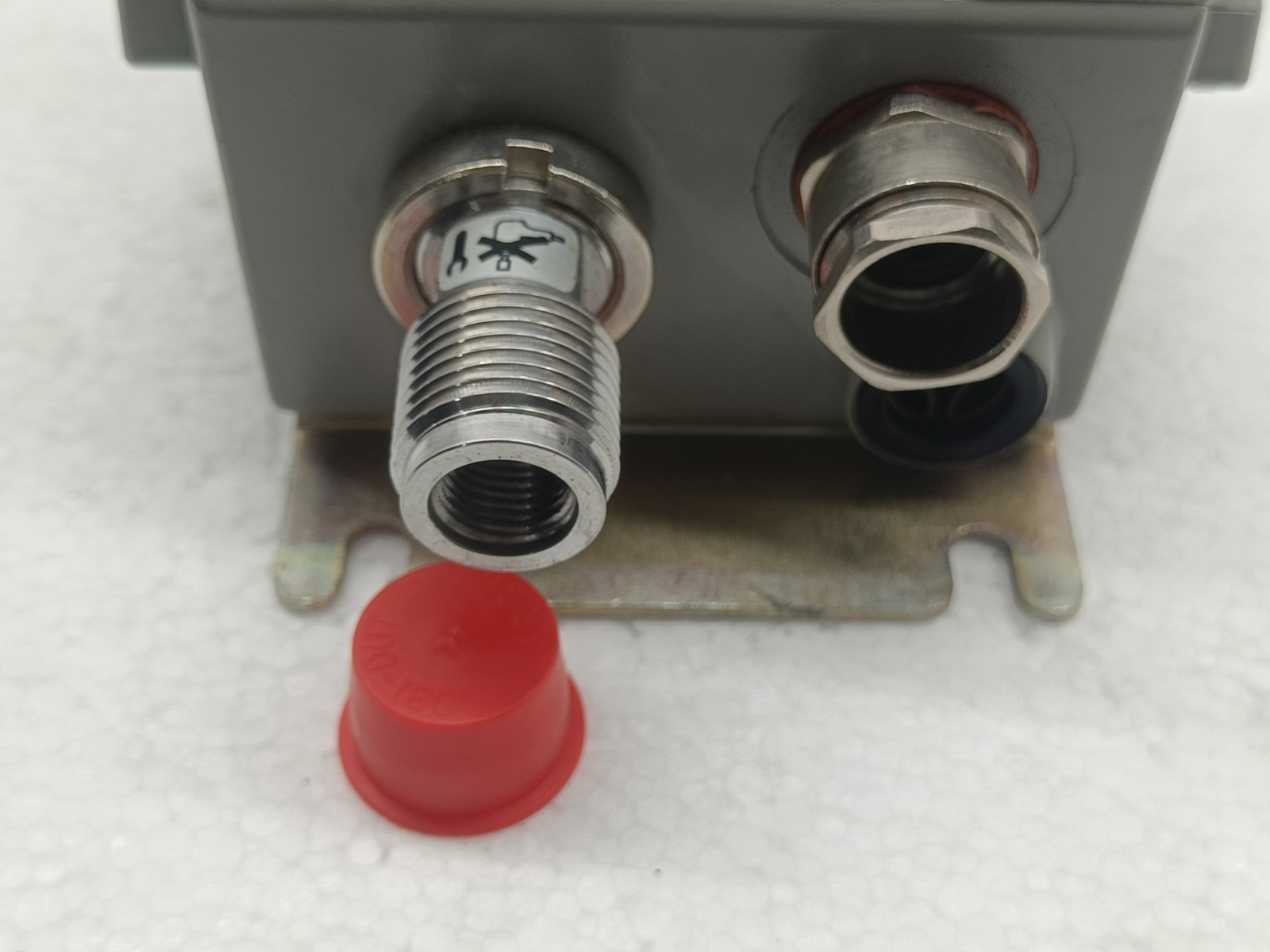 Danfoss EMP 2 084G2107 Pressure Transmitter 0…6Bar
