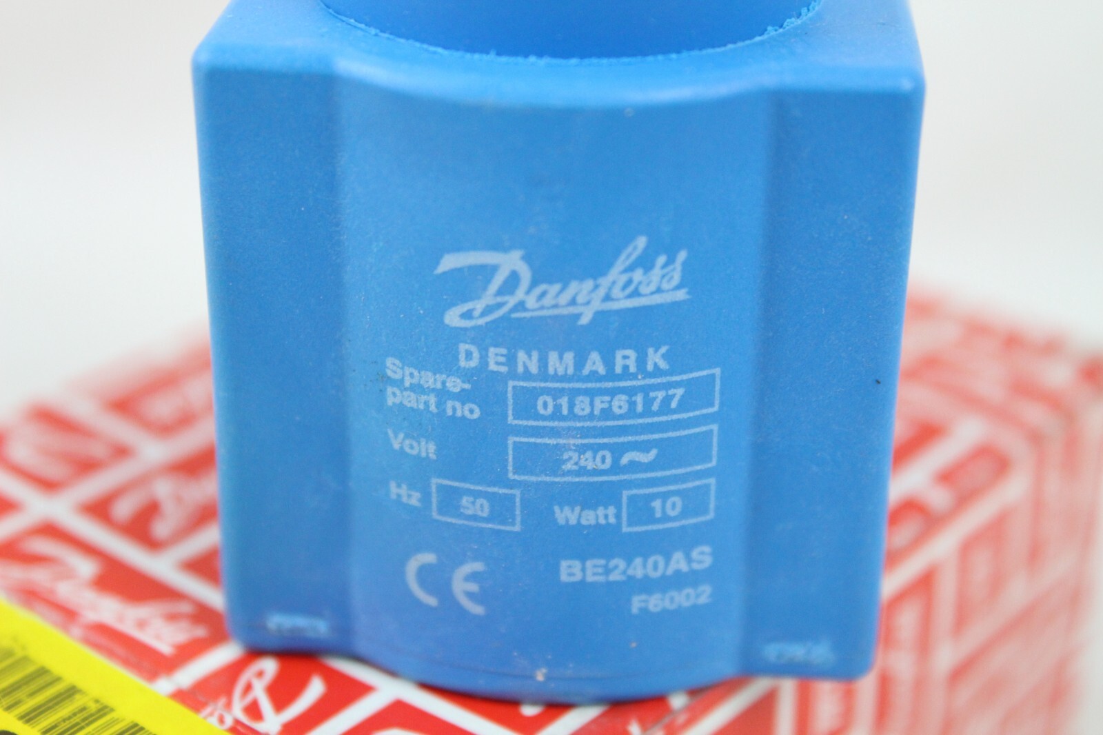 New NIB Danfoss 018F6702 018F6177 Coil Solenoid Valve Denmark Connection Box