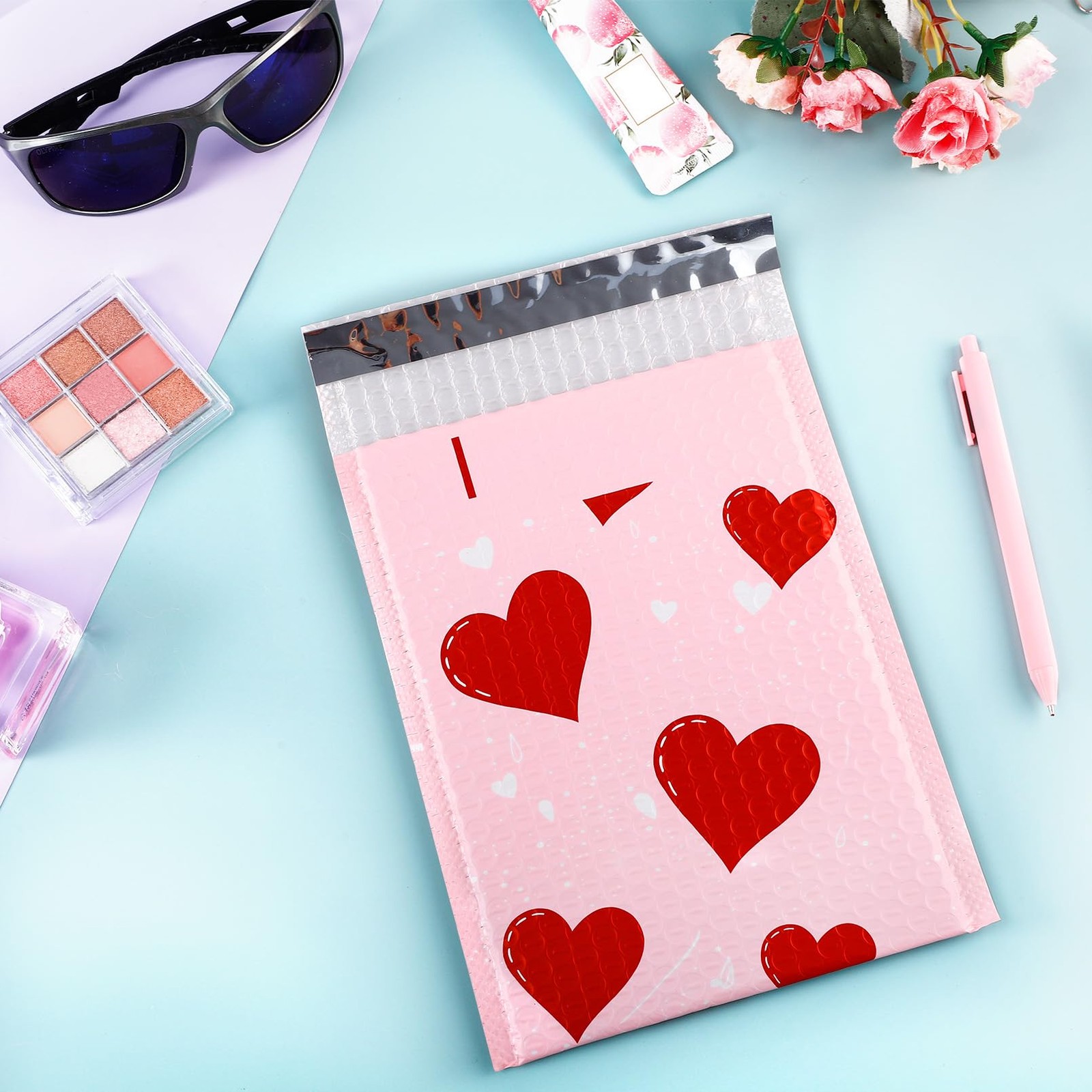 Enjamyo 50 Pcs Bubble Mailers 6 x 9 Inch,Valentine 6 x 9 inches, Heart
