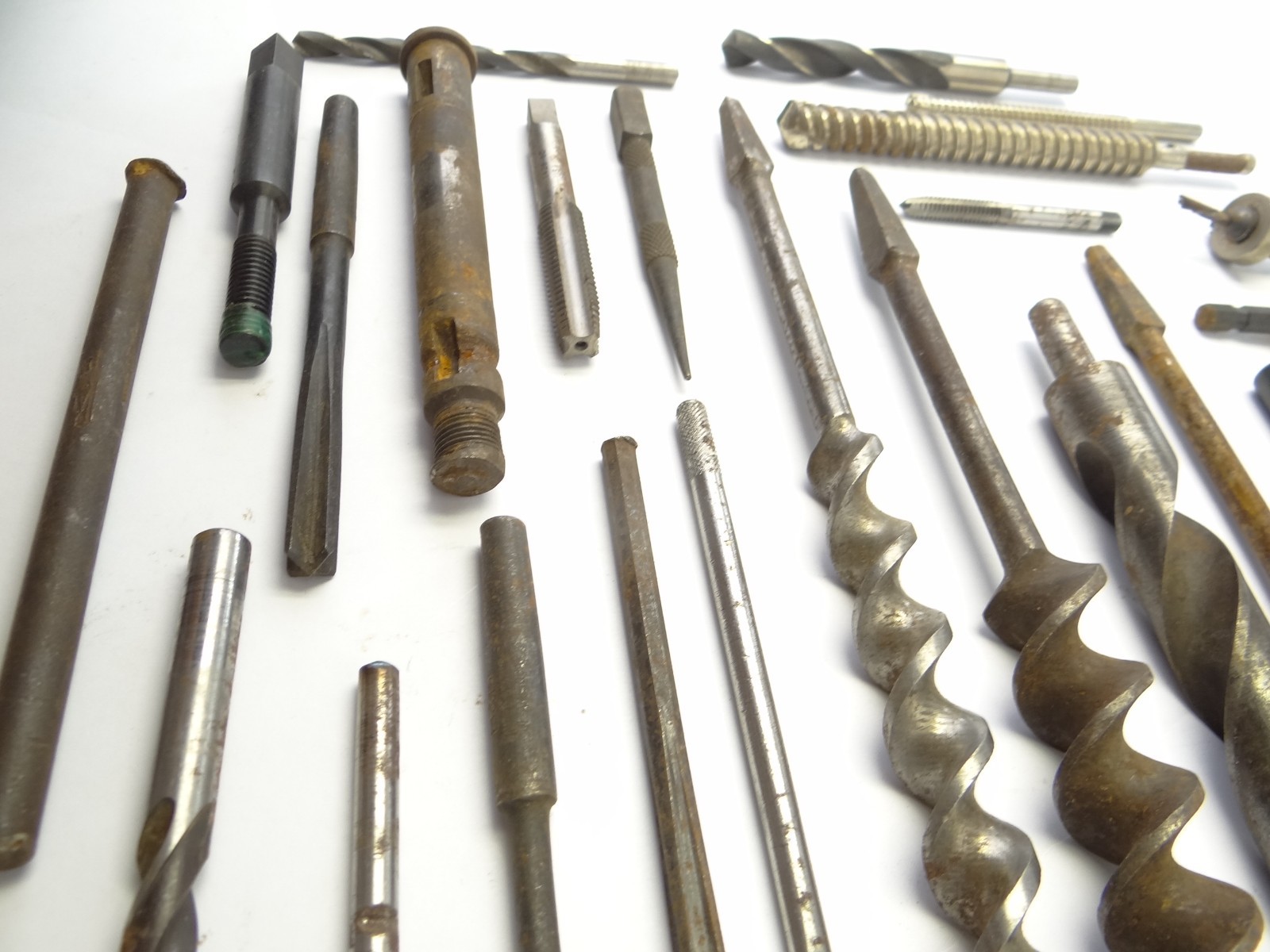 Mixed Lot of Steel & Iron Auger Drill Bits Hand Tool Parts USA Red Devil Stanley